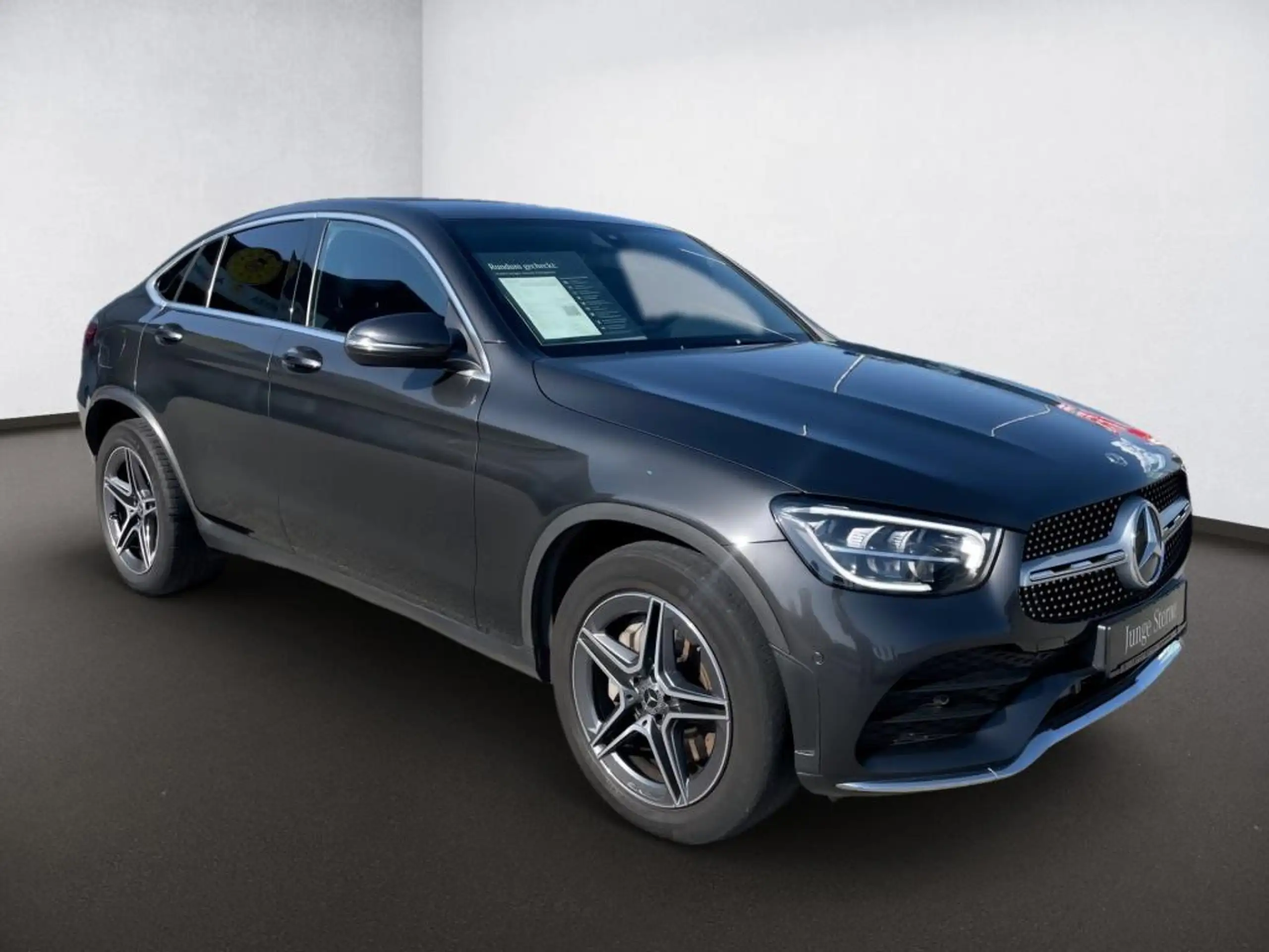 Mercedes-Benz - GLC 220