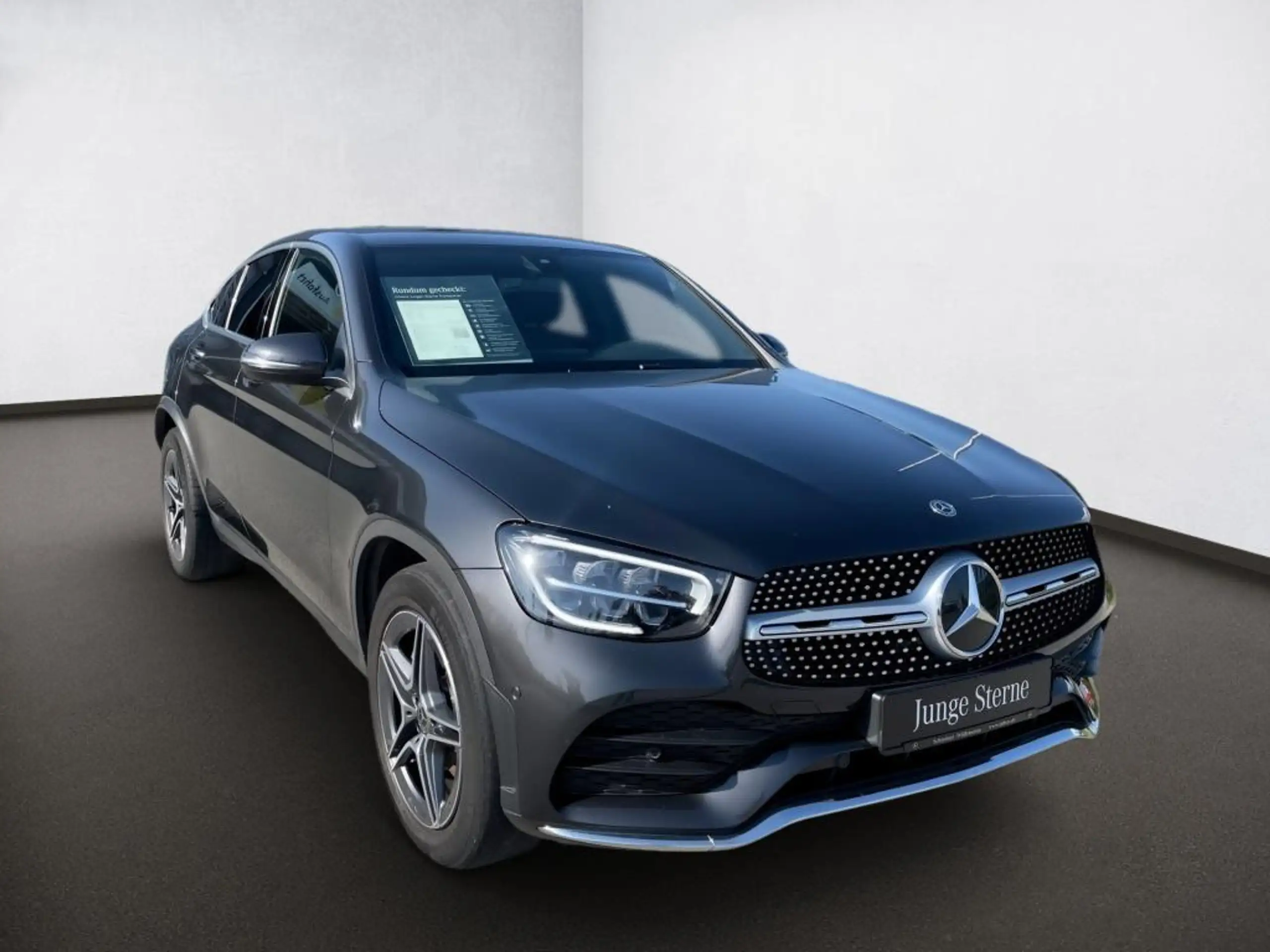 Mercedes-Benz - GLC 220