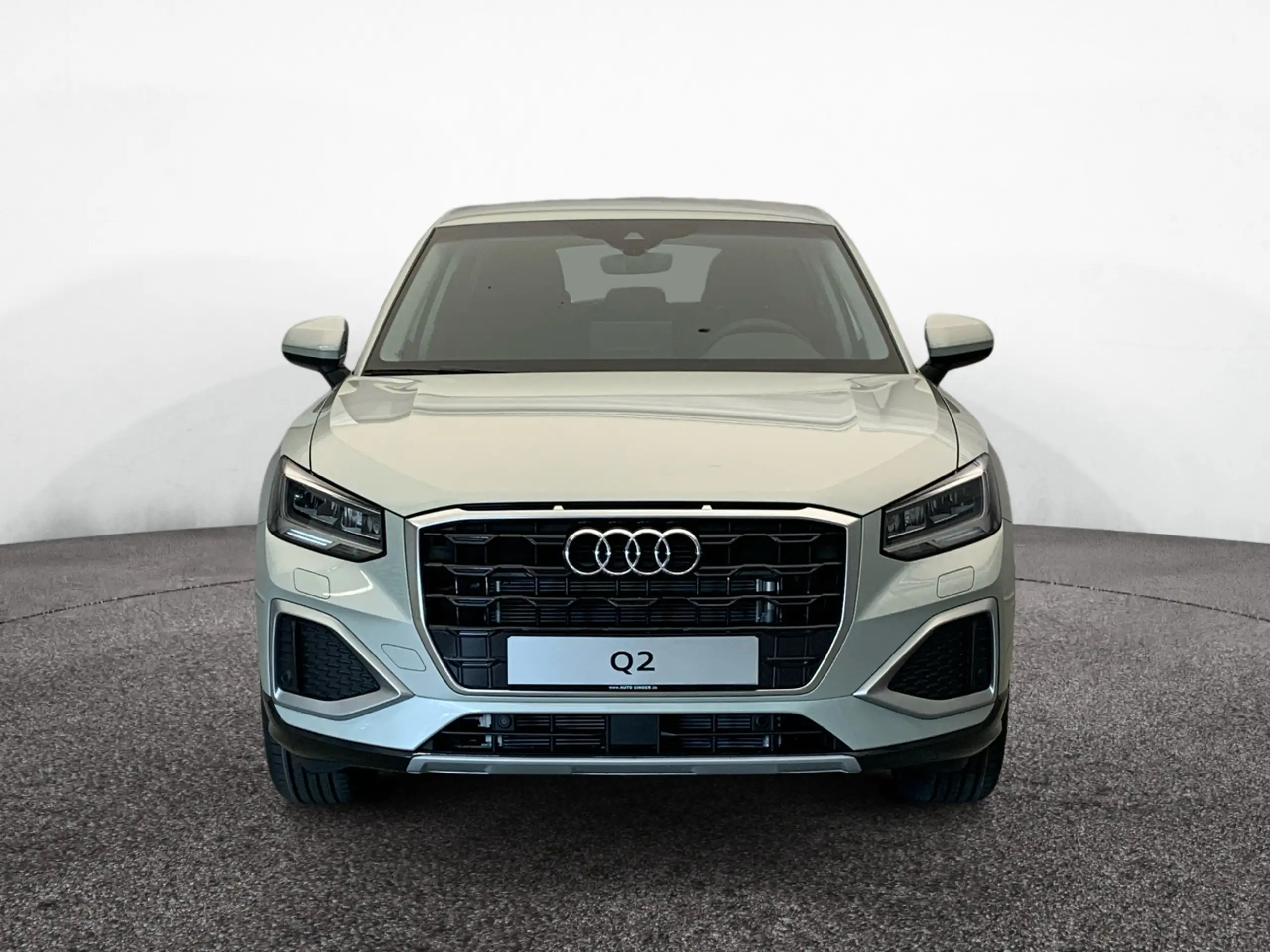 Audi - Q2