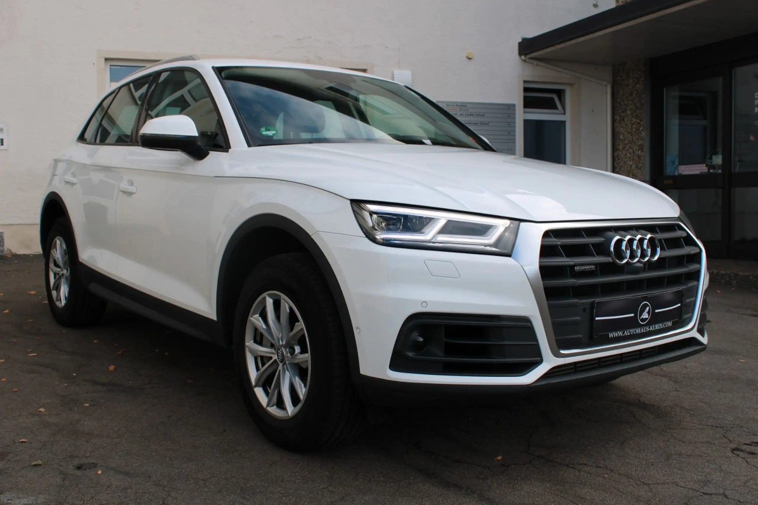 Audi - Q5