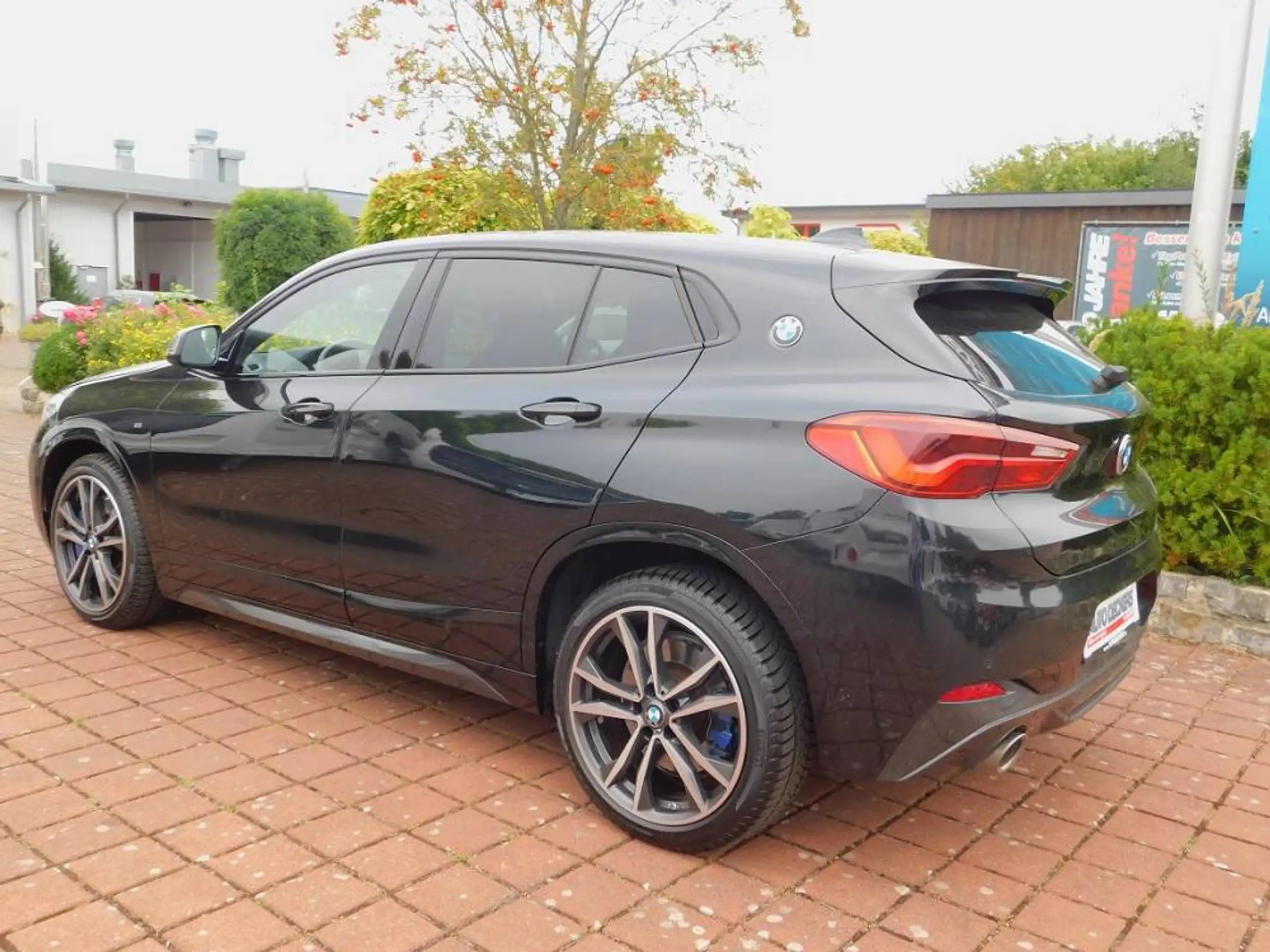 BMW - X2 M