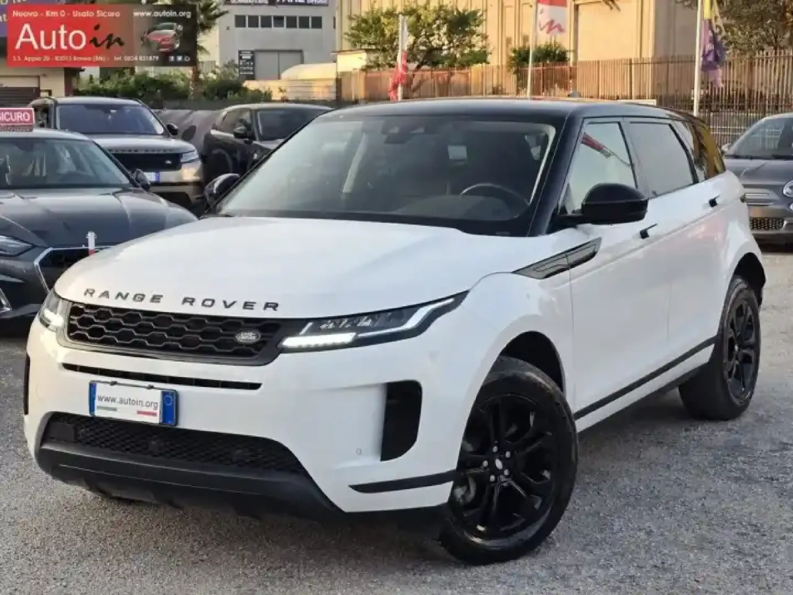 Land Rover - Range Rover Evoque