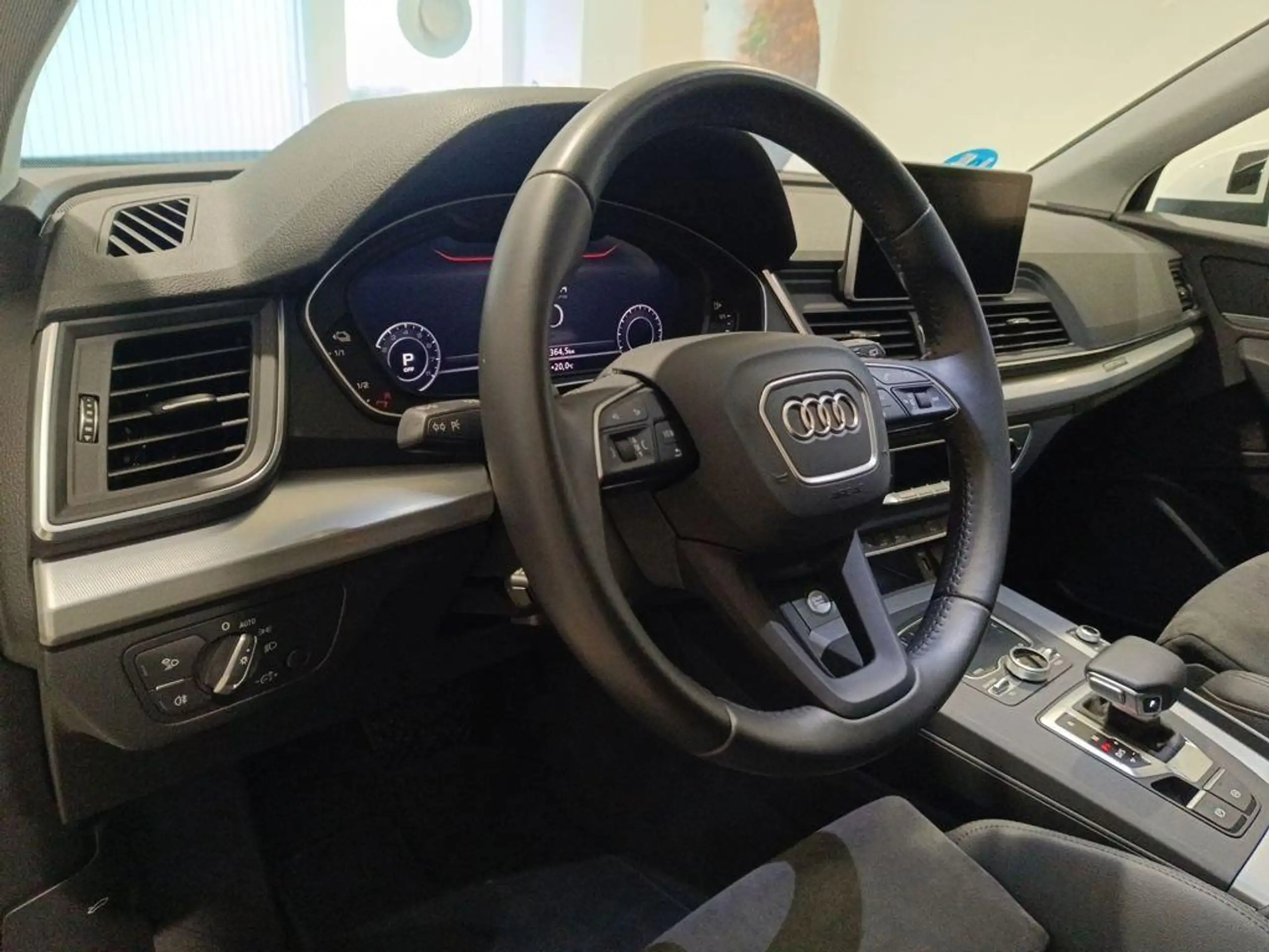 Audi - Q5