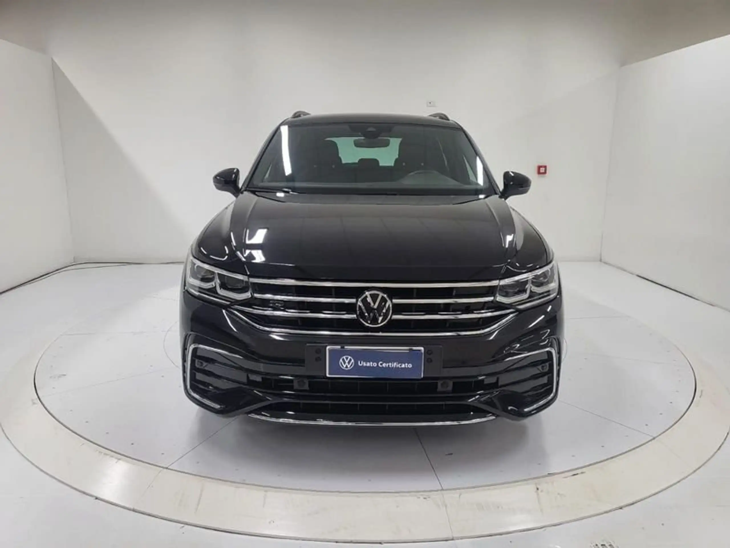 Volkswagen - Tiguan