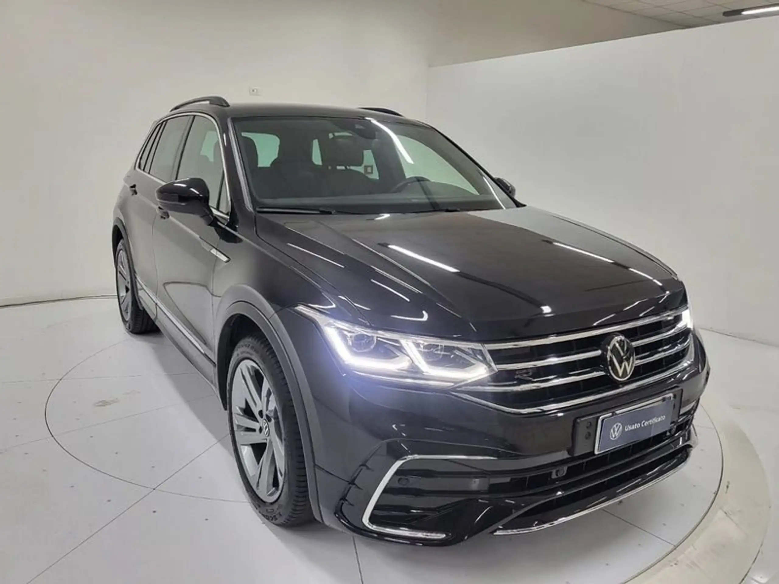 Volkswagen - Tiguan