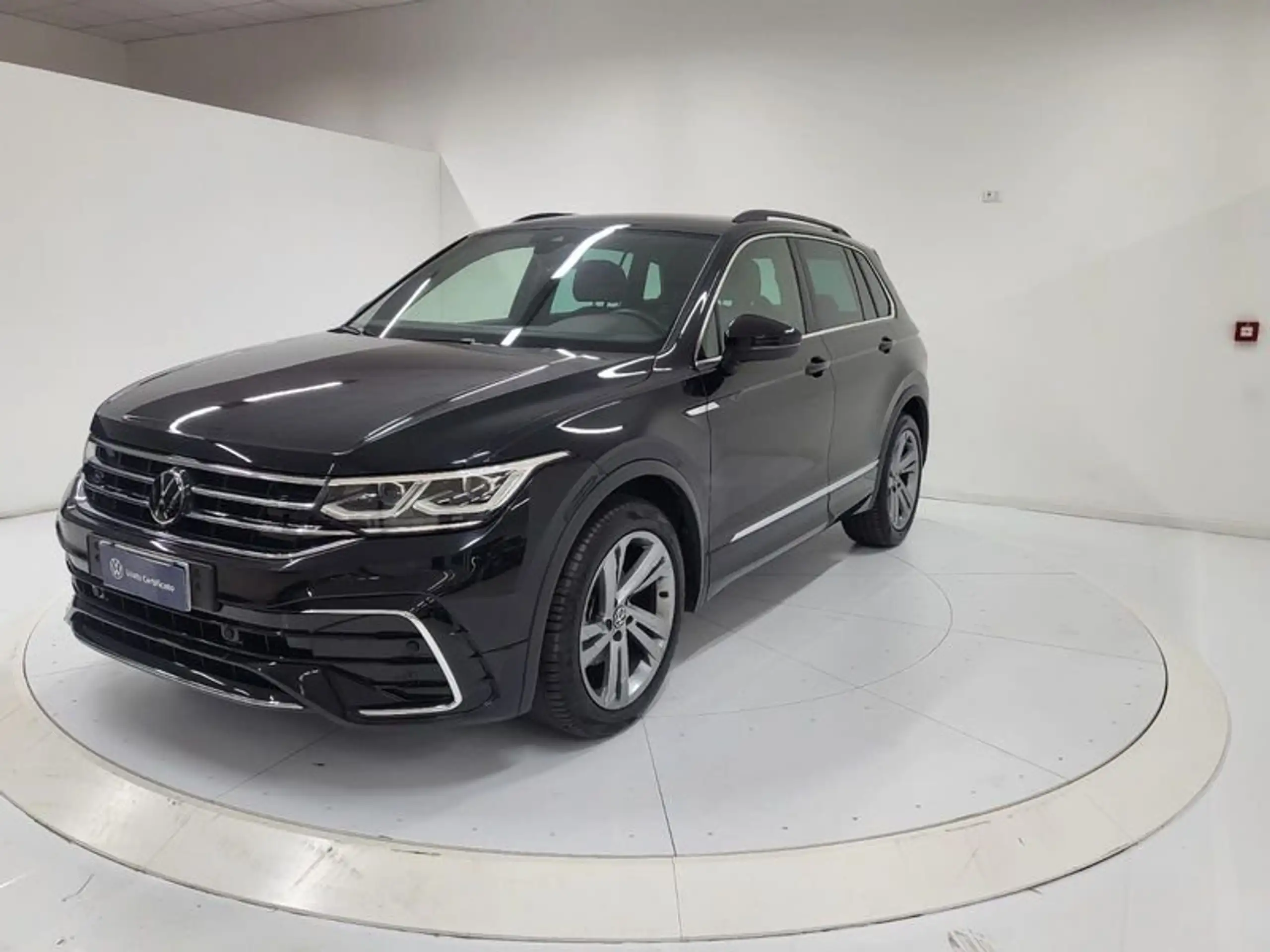 Volkswagen - Tiguan