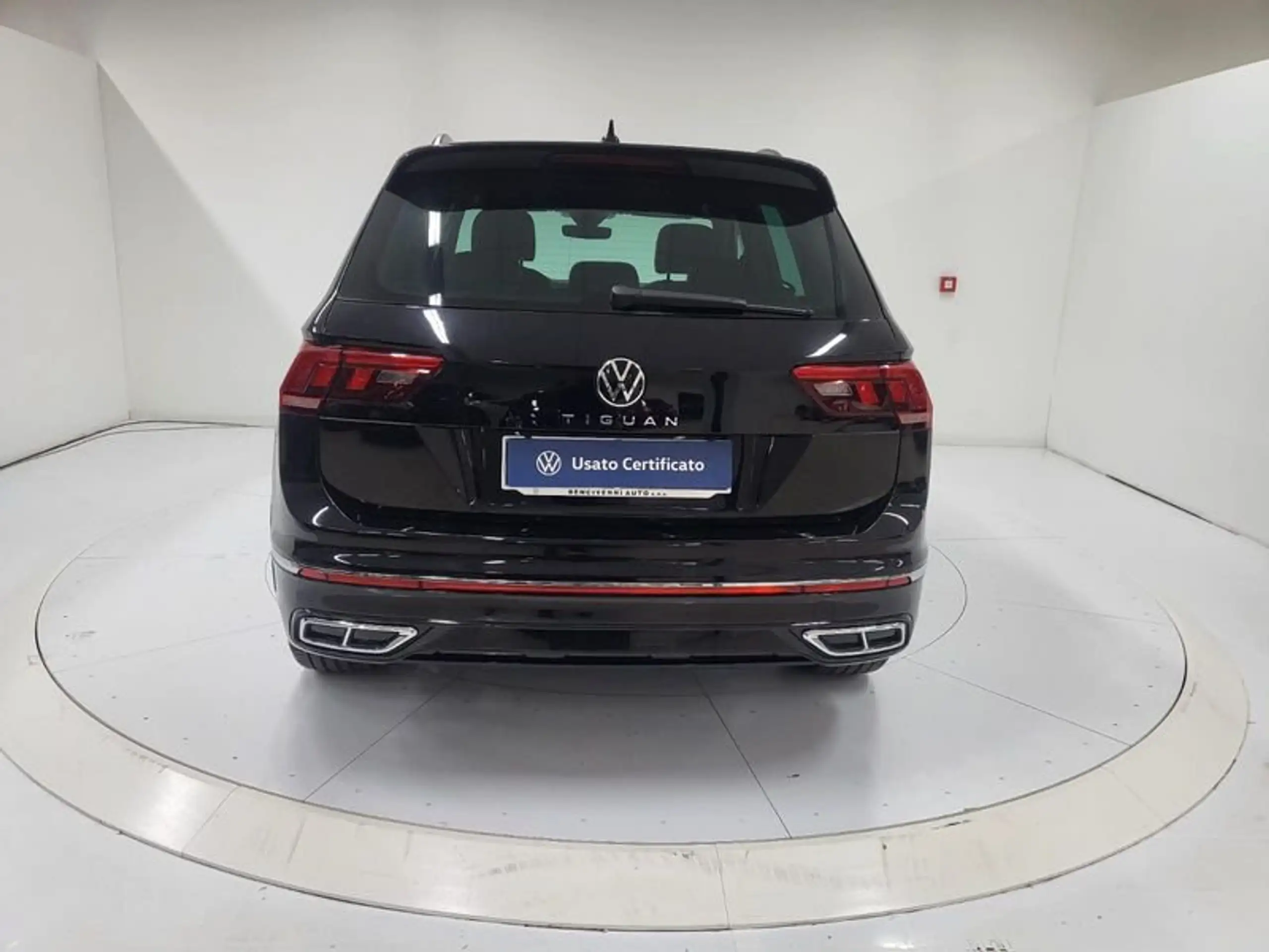 Volkswagen - Tiguan