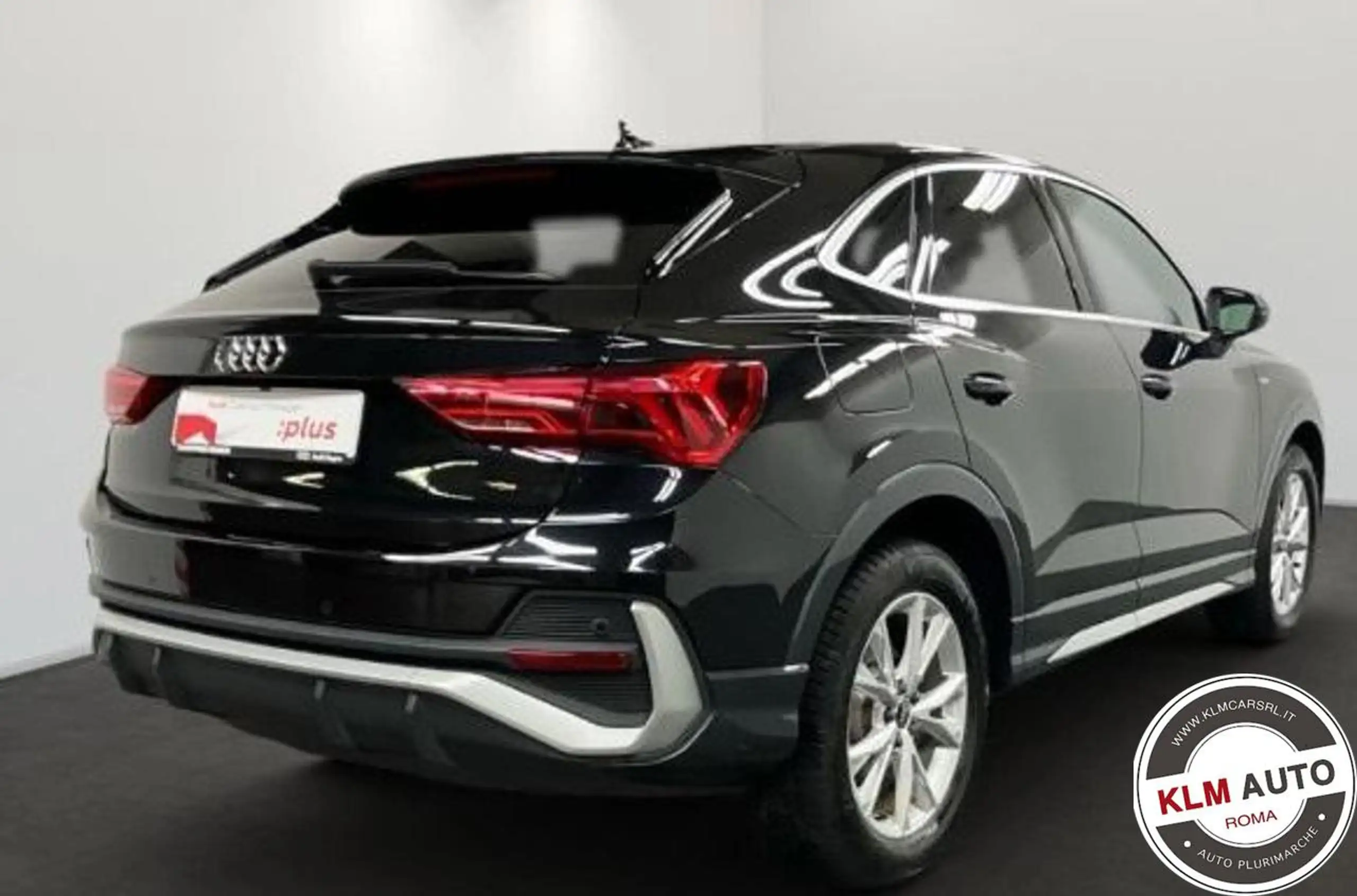 Audi - Q3