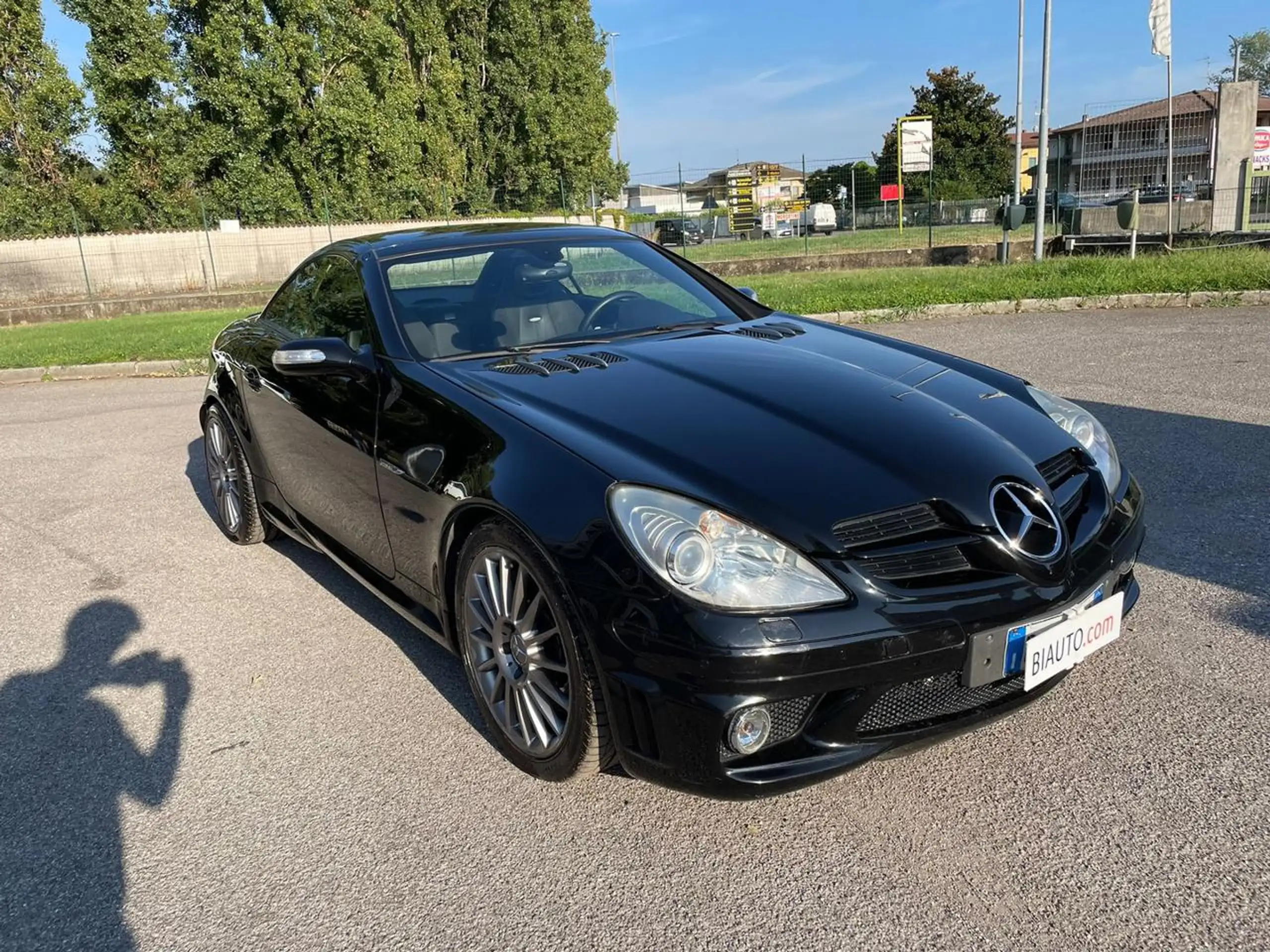 Mercedes-Benz - SLK