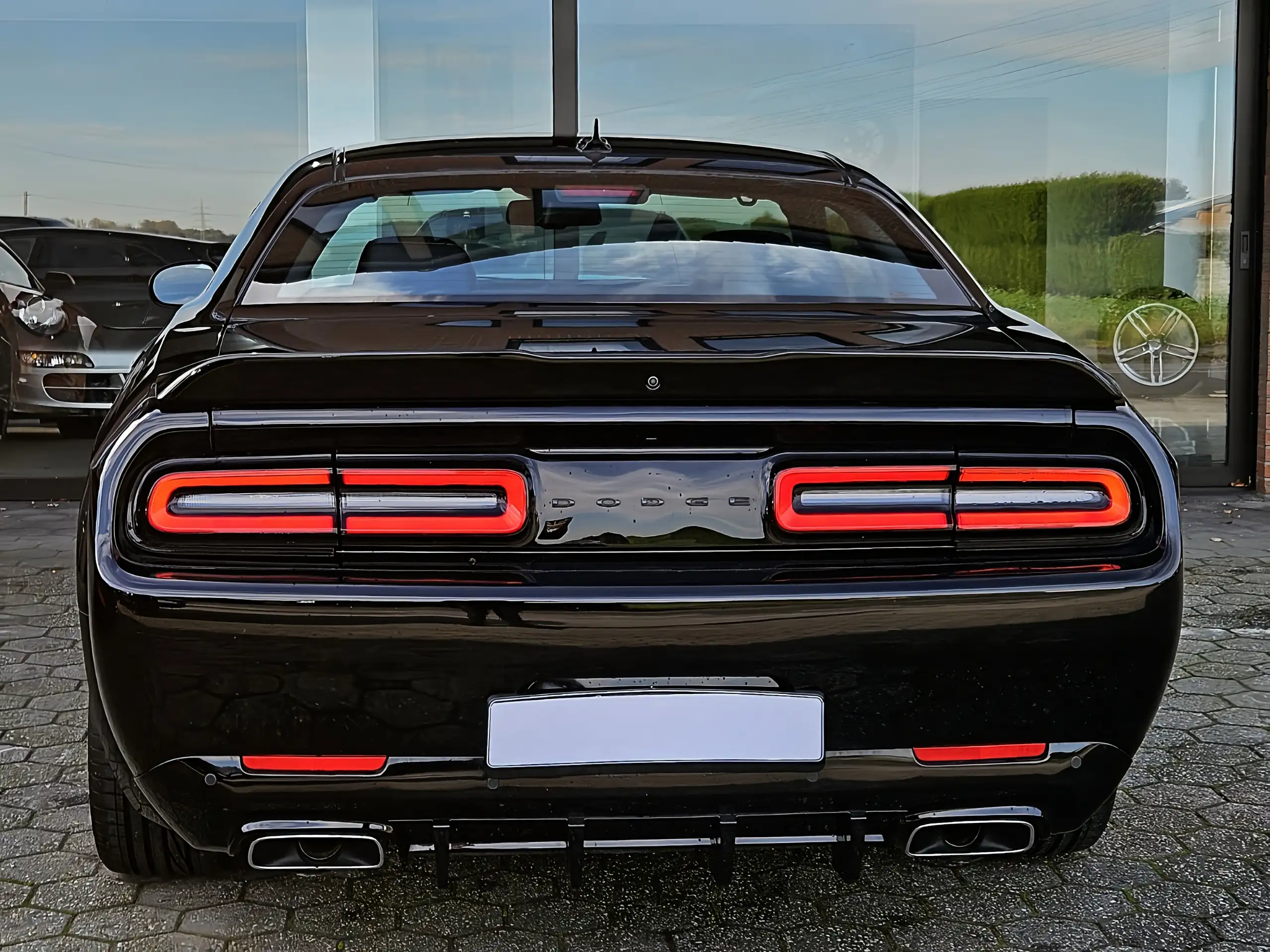 Dodge - Challenger