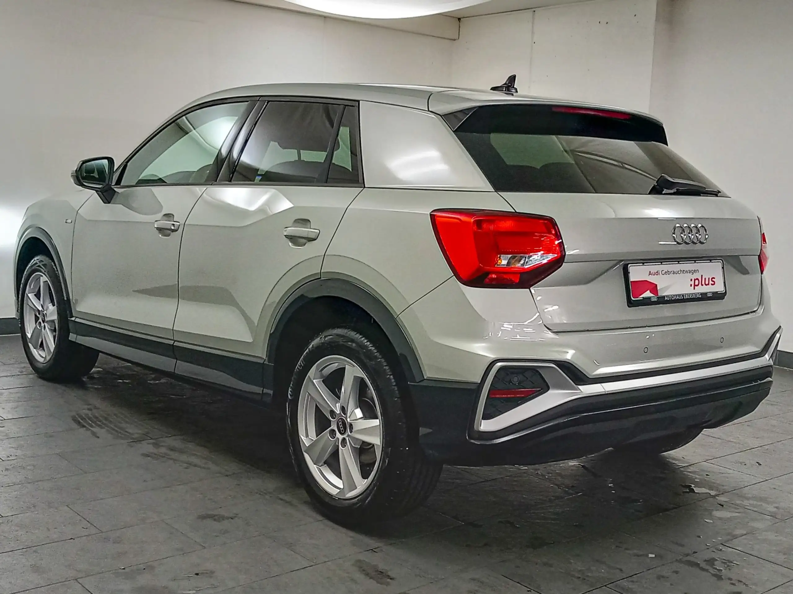 Audi - Q2