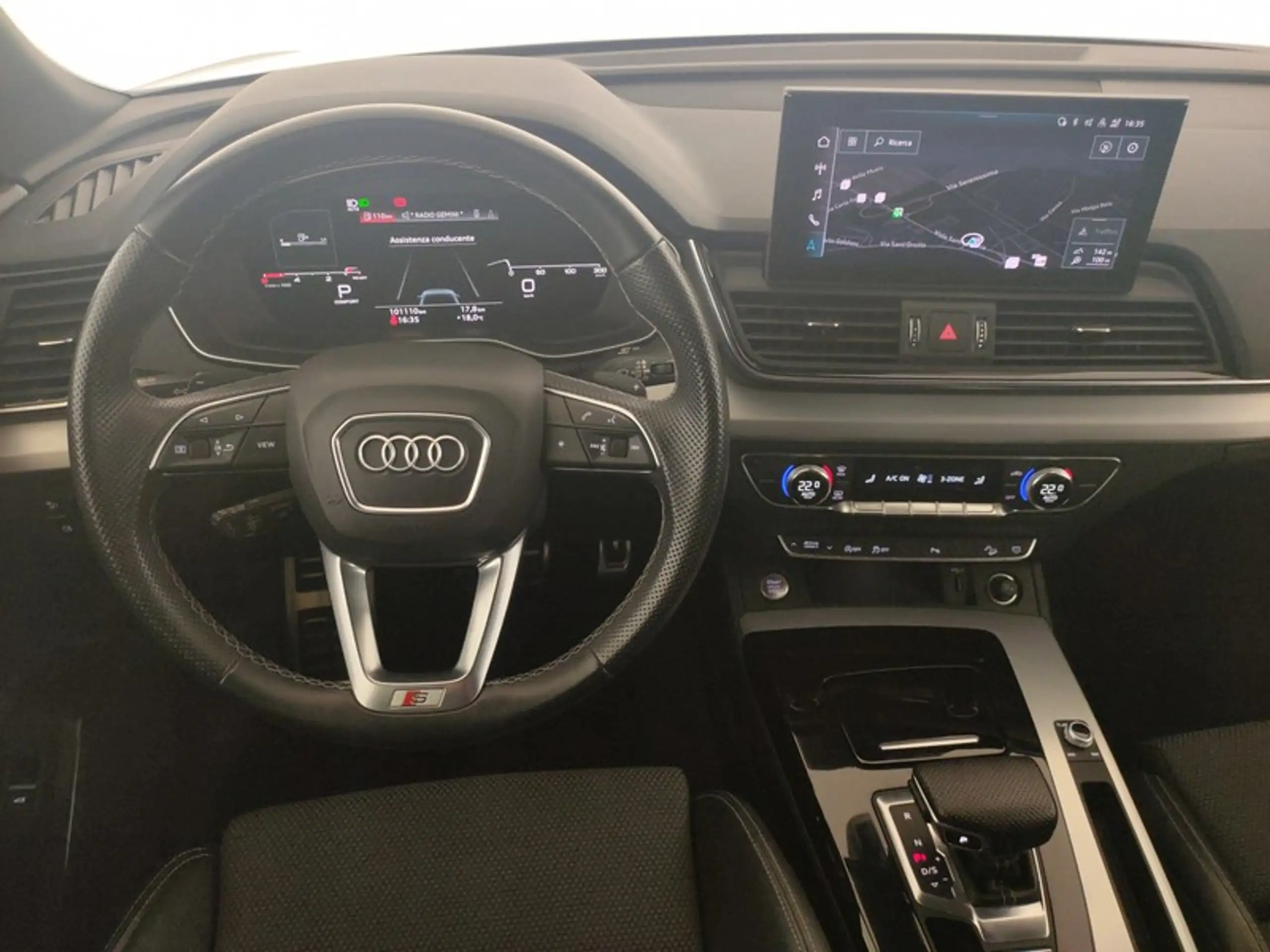 Audi - Q5