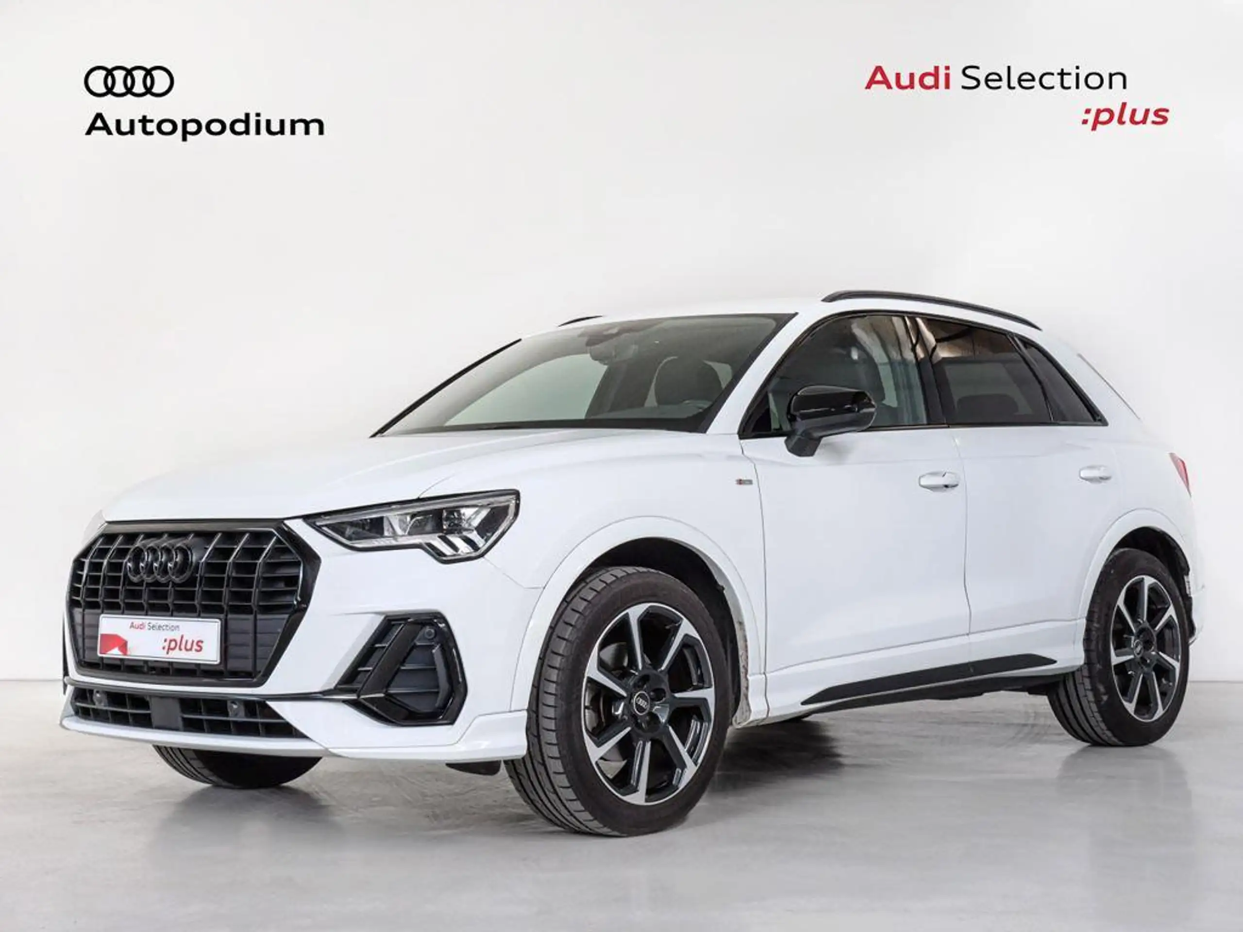 Audi - Q3