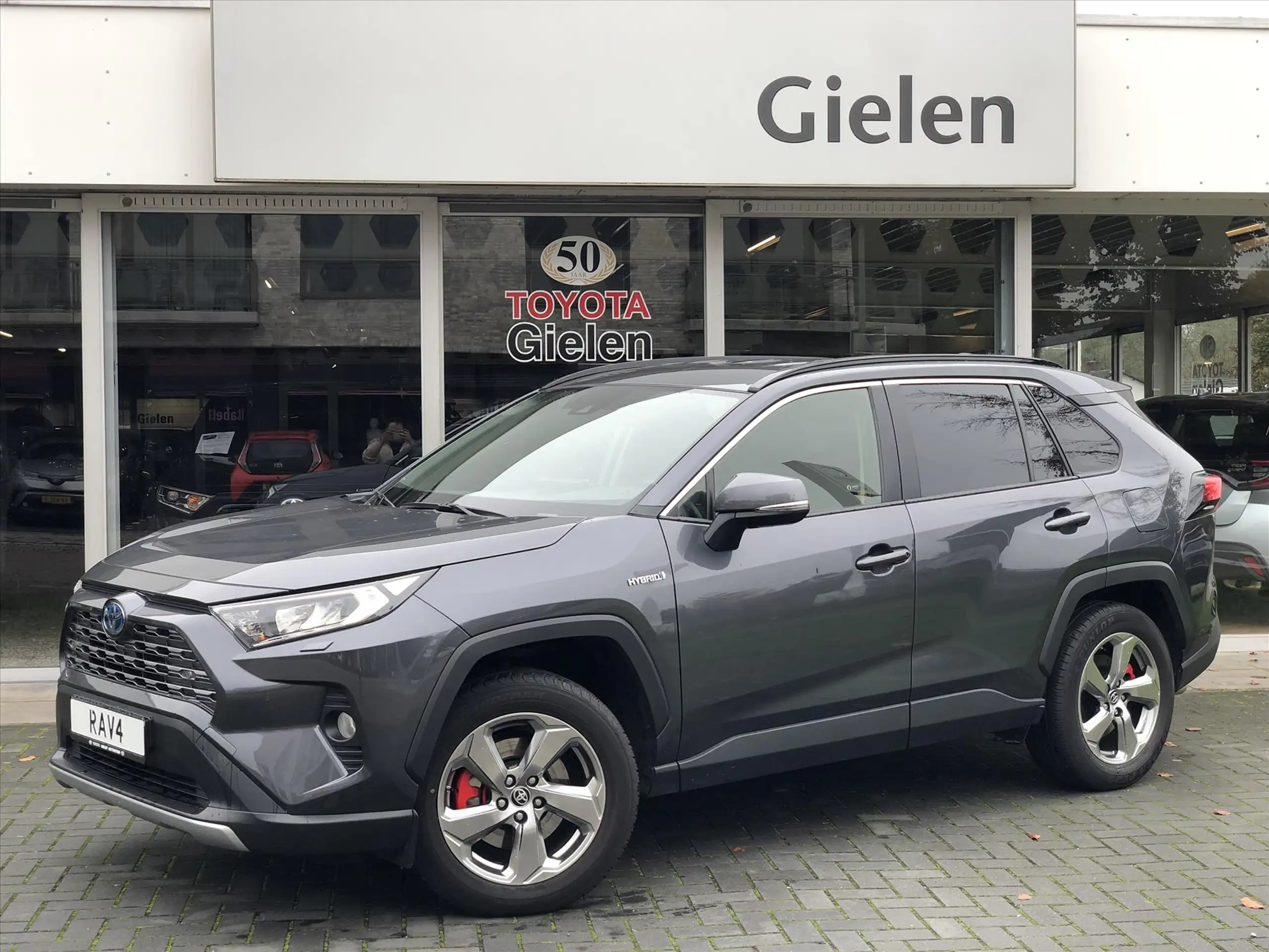 Toyota - RAV 4