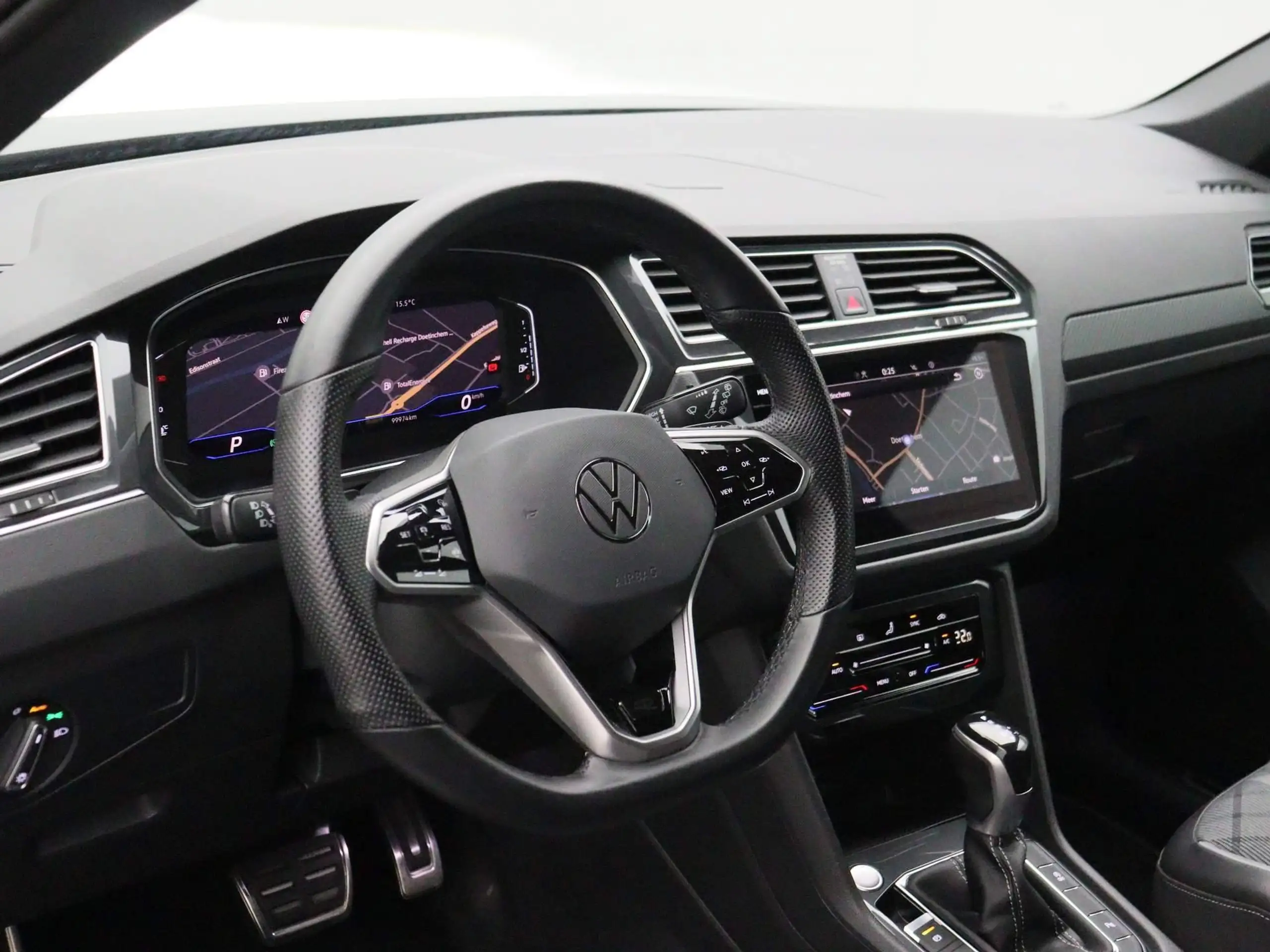 Volkswagen - Tiguan