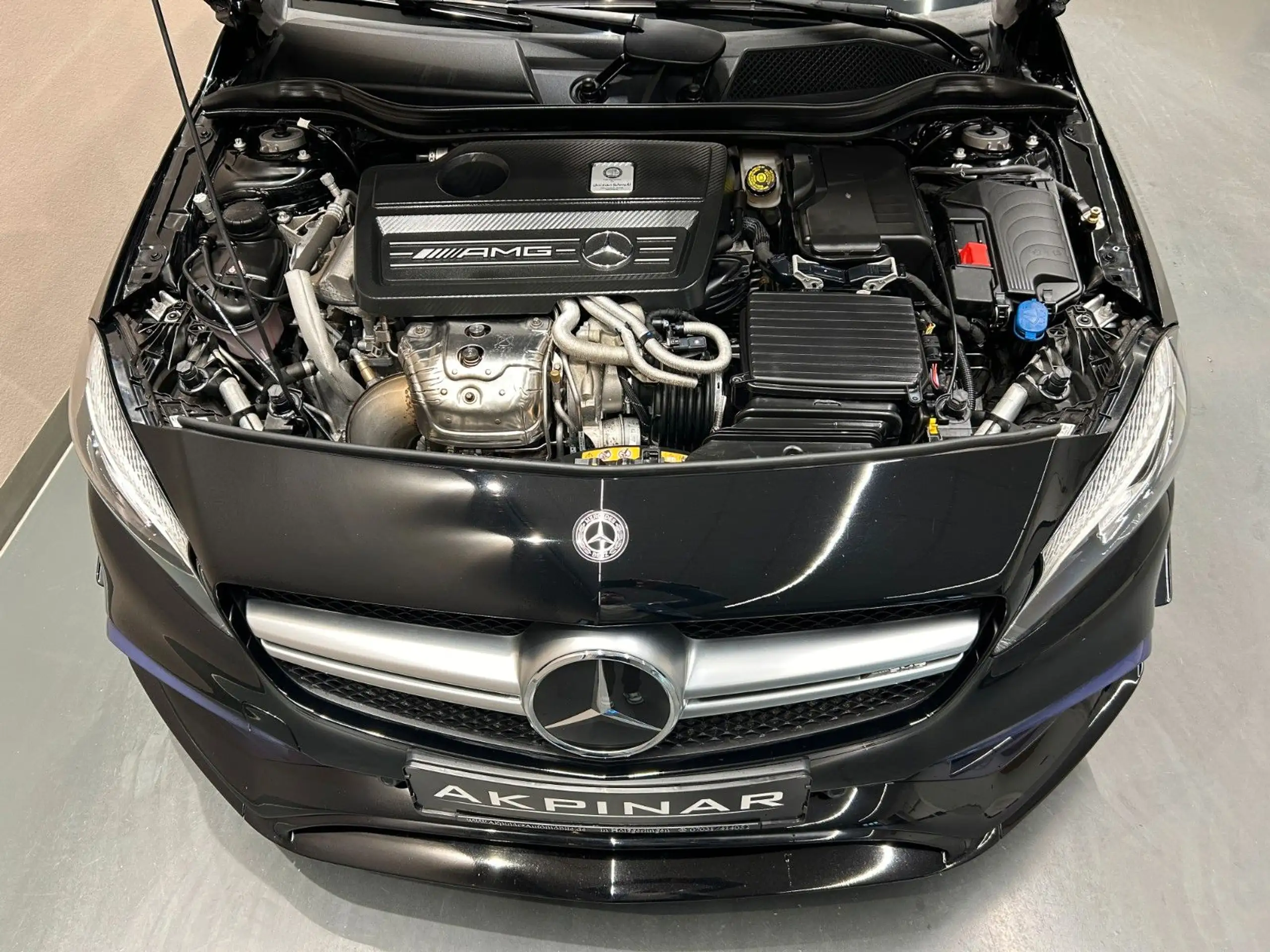 Mercedes-Benz - A 45 AMG