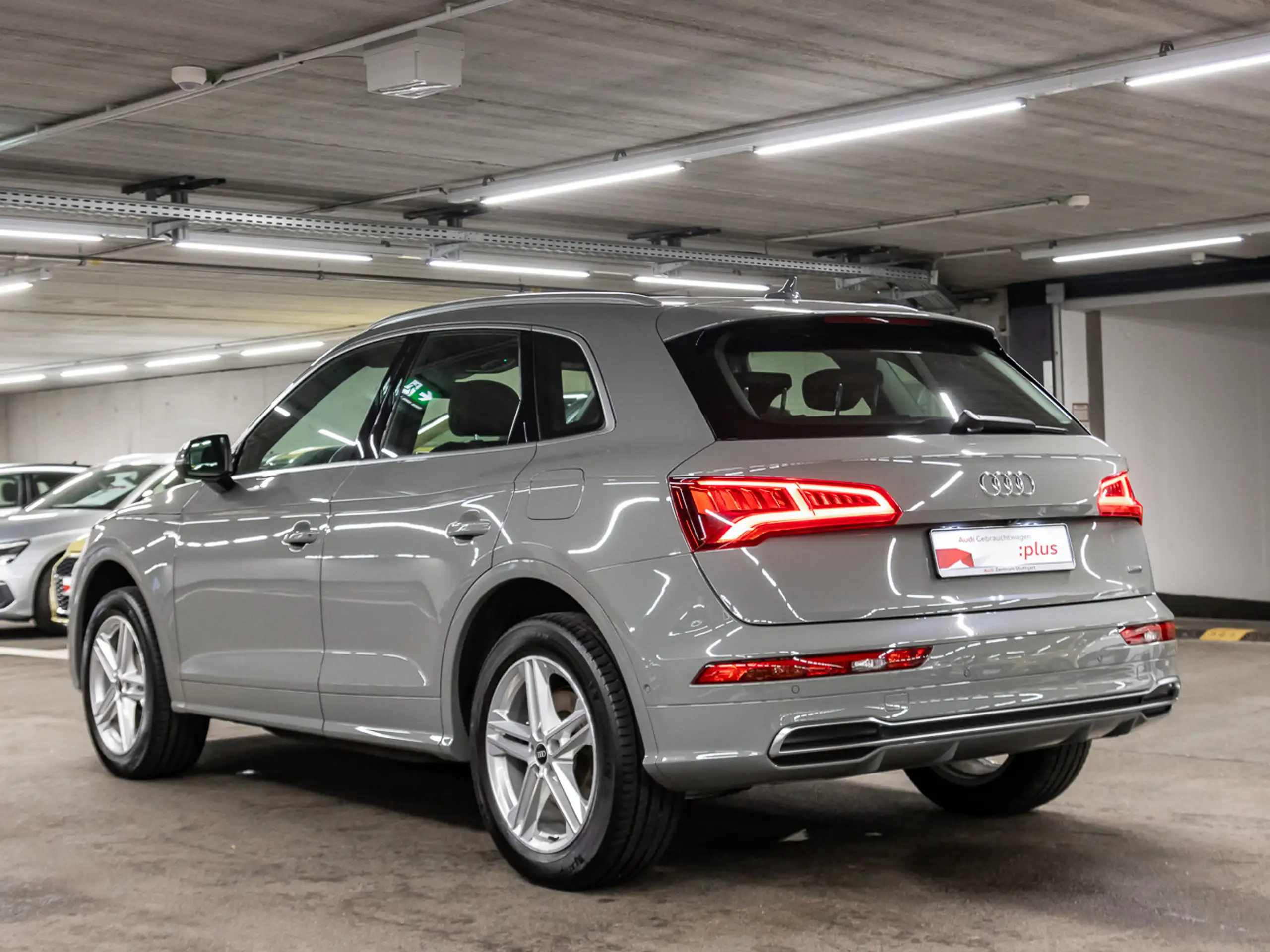 Audi - Q5