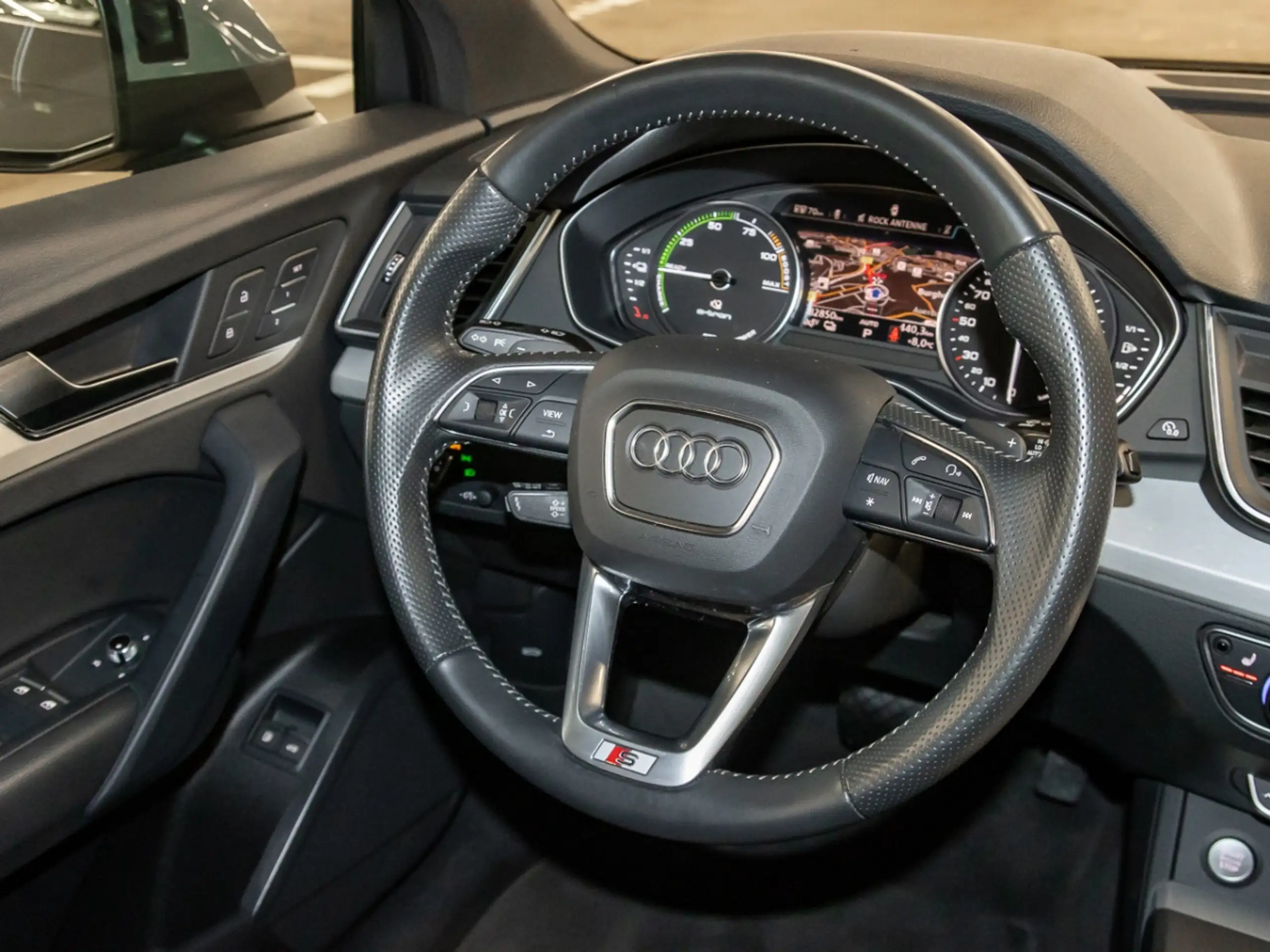 Audi - Q5