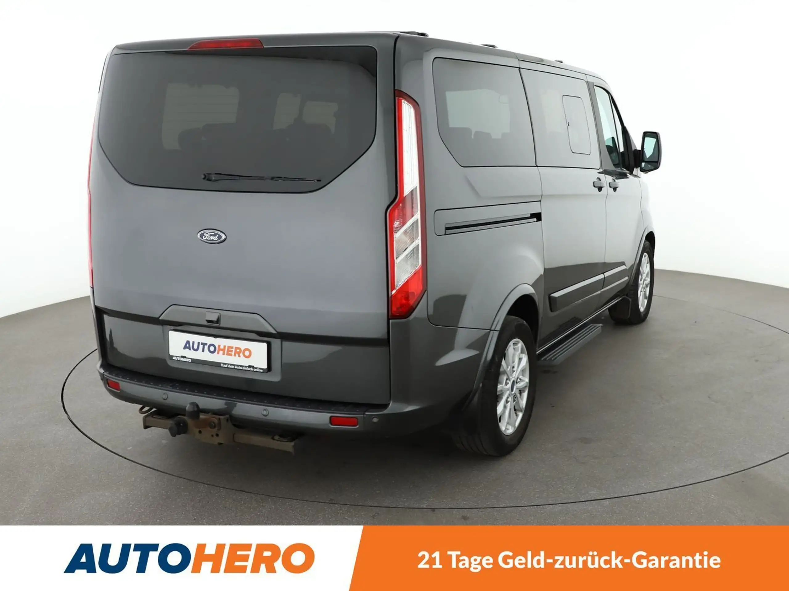 Ford - Tourneo Custom