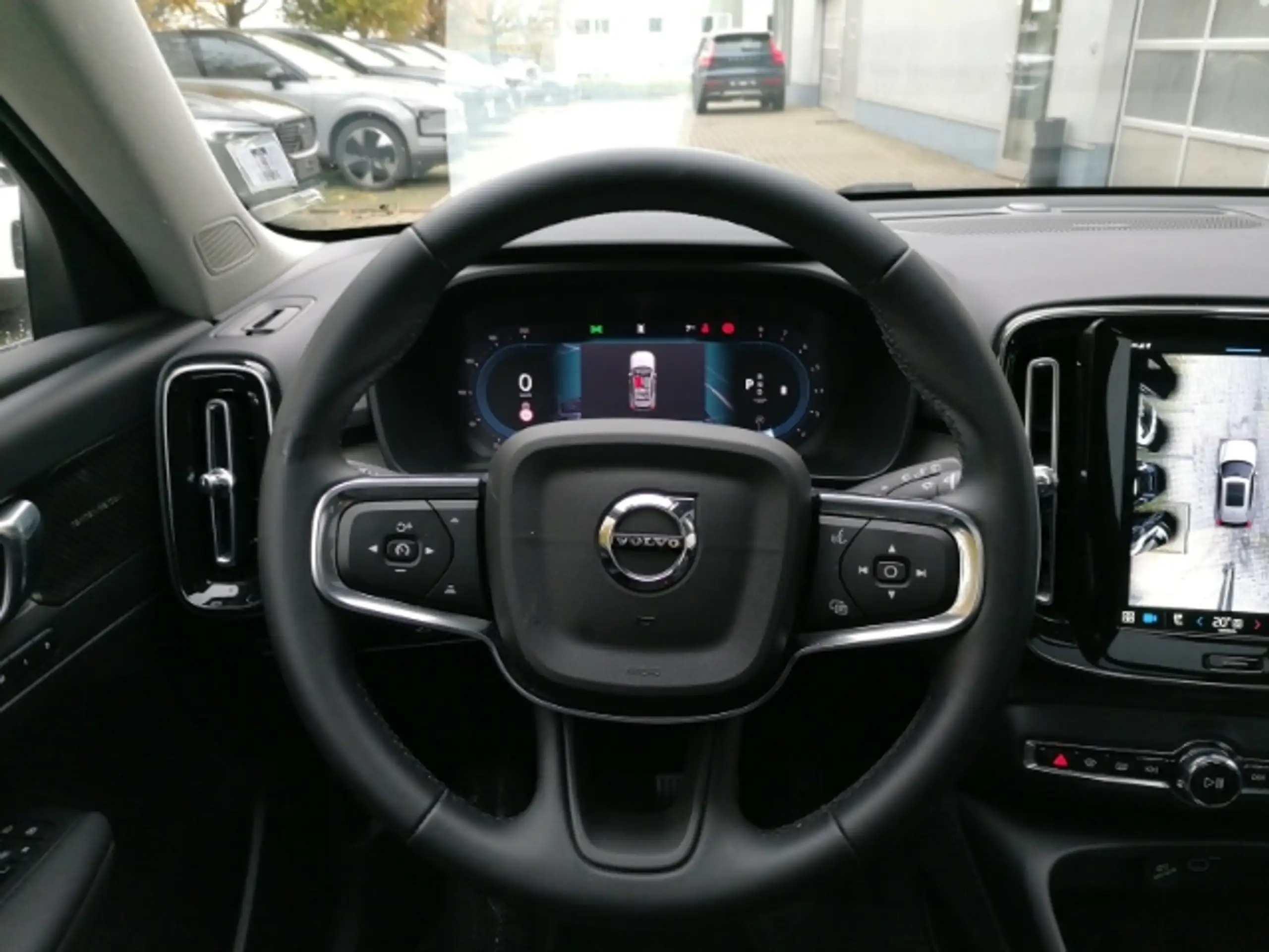 Volvo - XC40