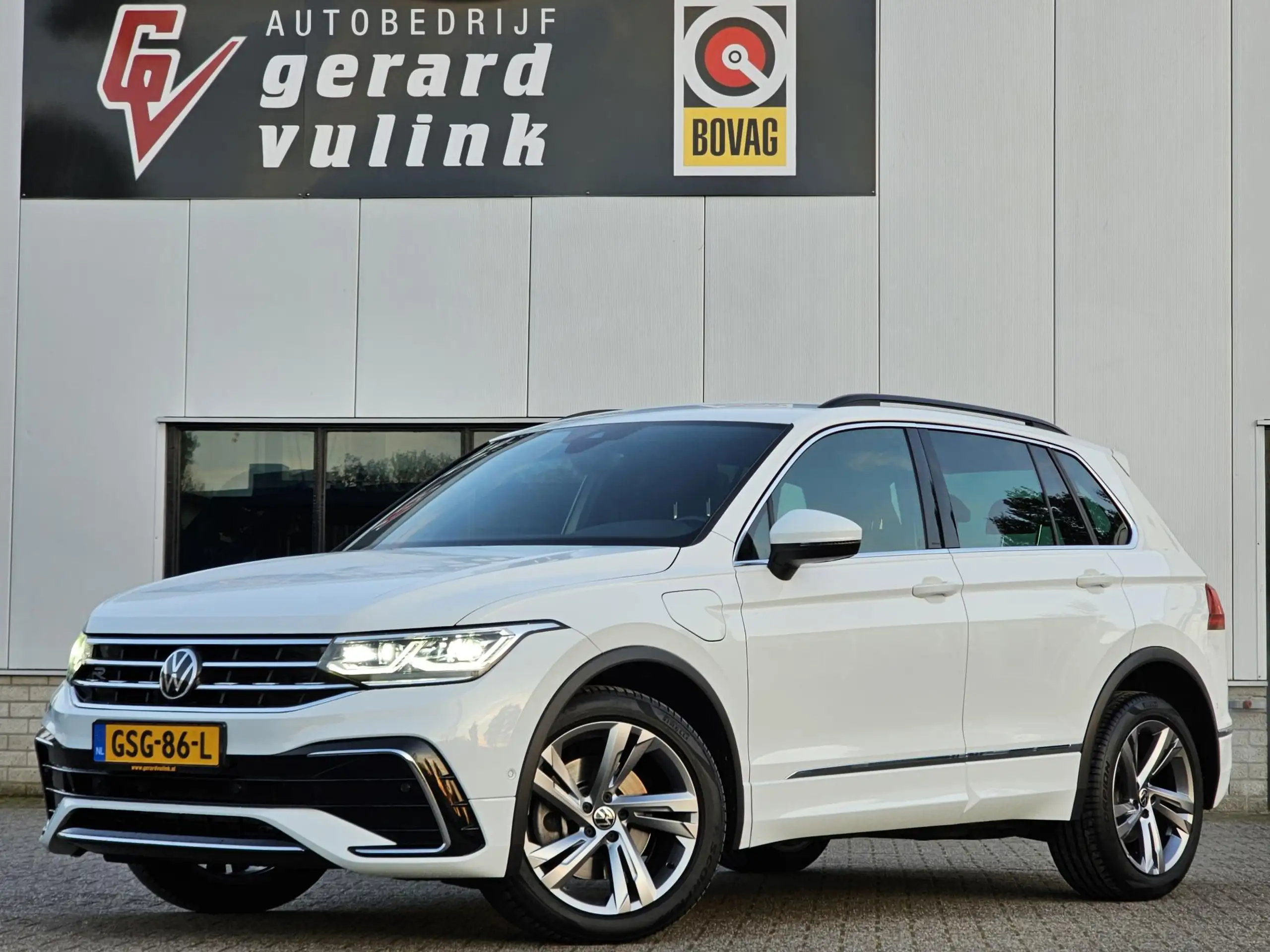 Volkswagen - Tiguan