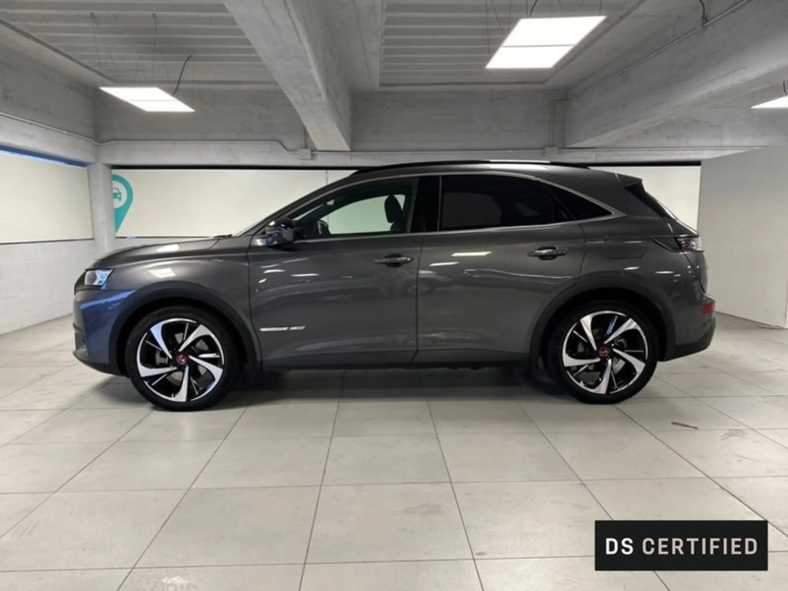 DS Automobiles - DS 7 Crossback