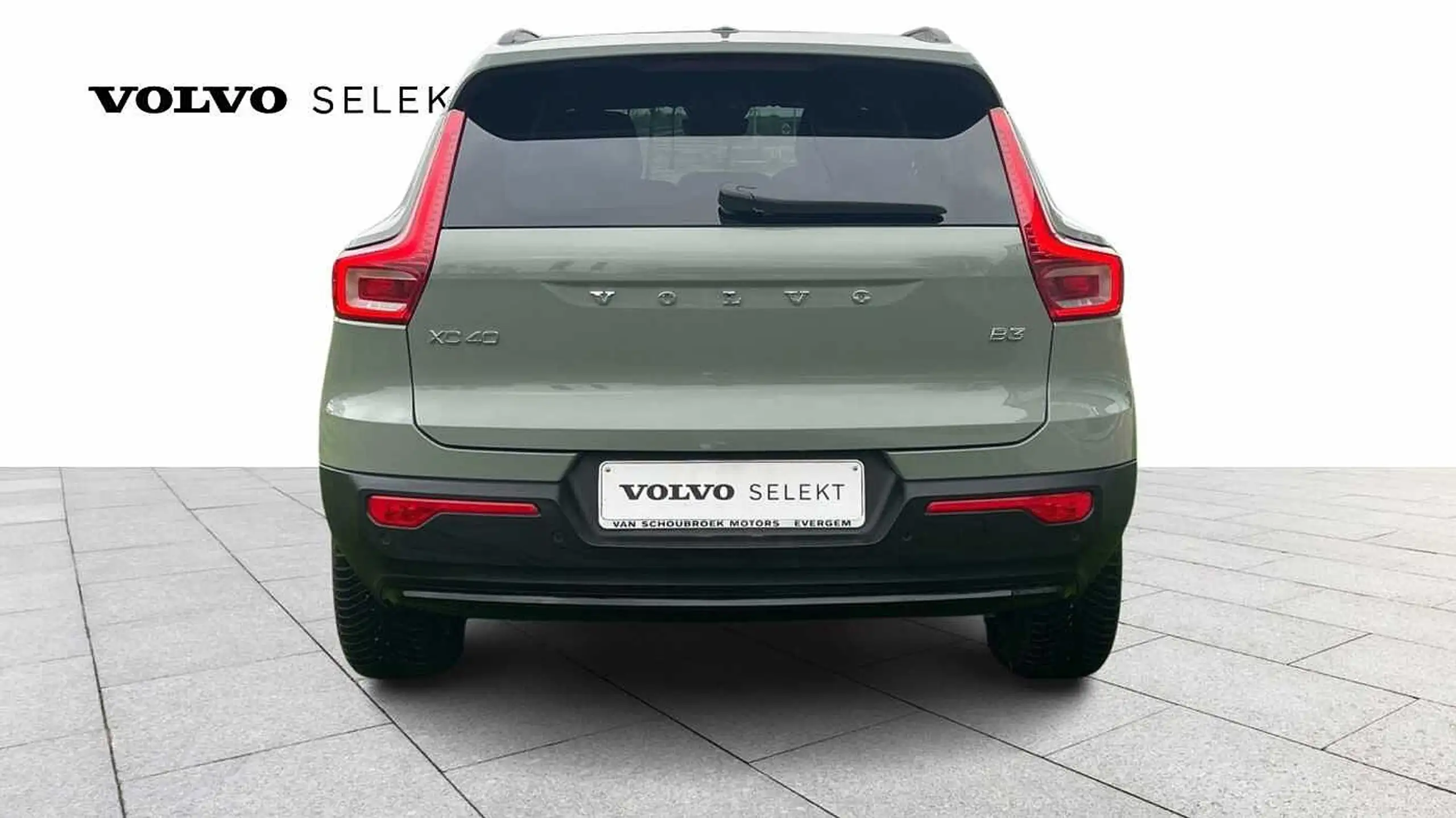 Volvo - XC40