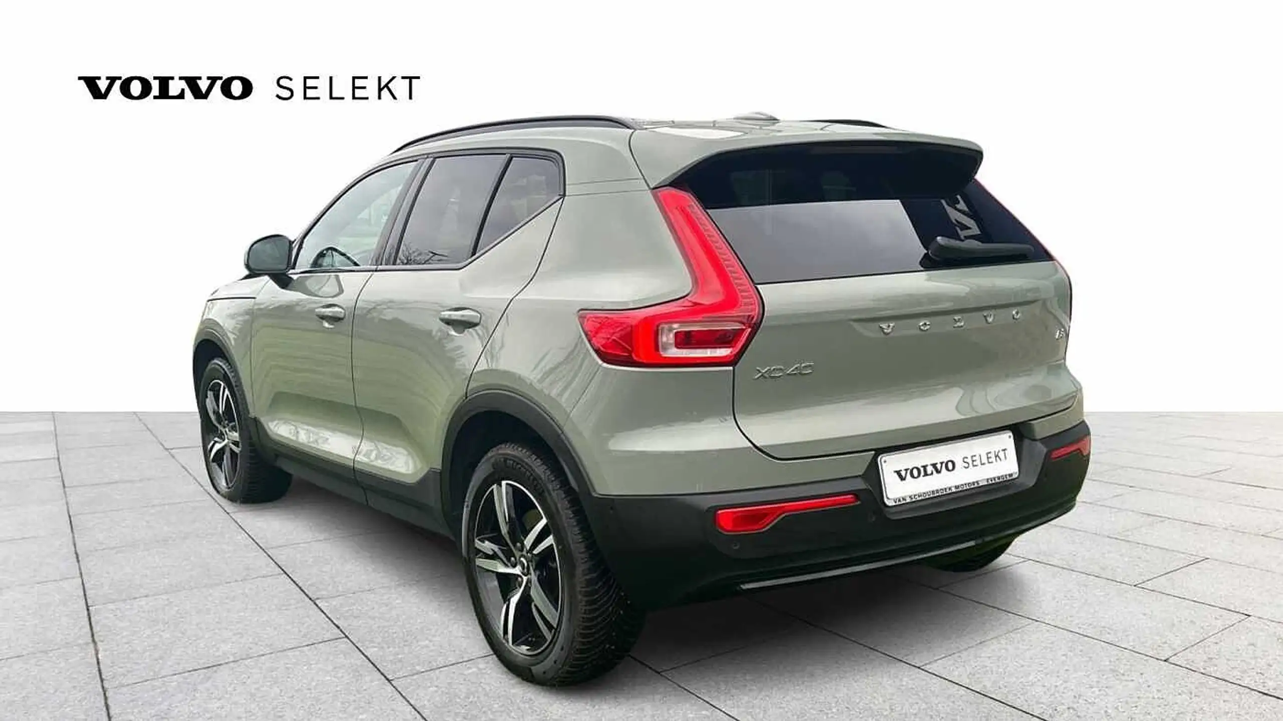 Volvo - XC40