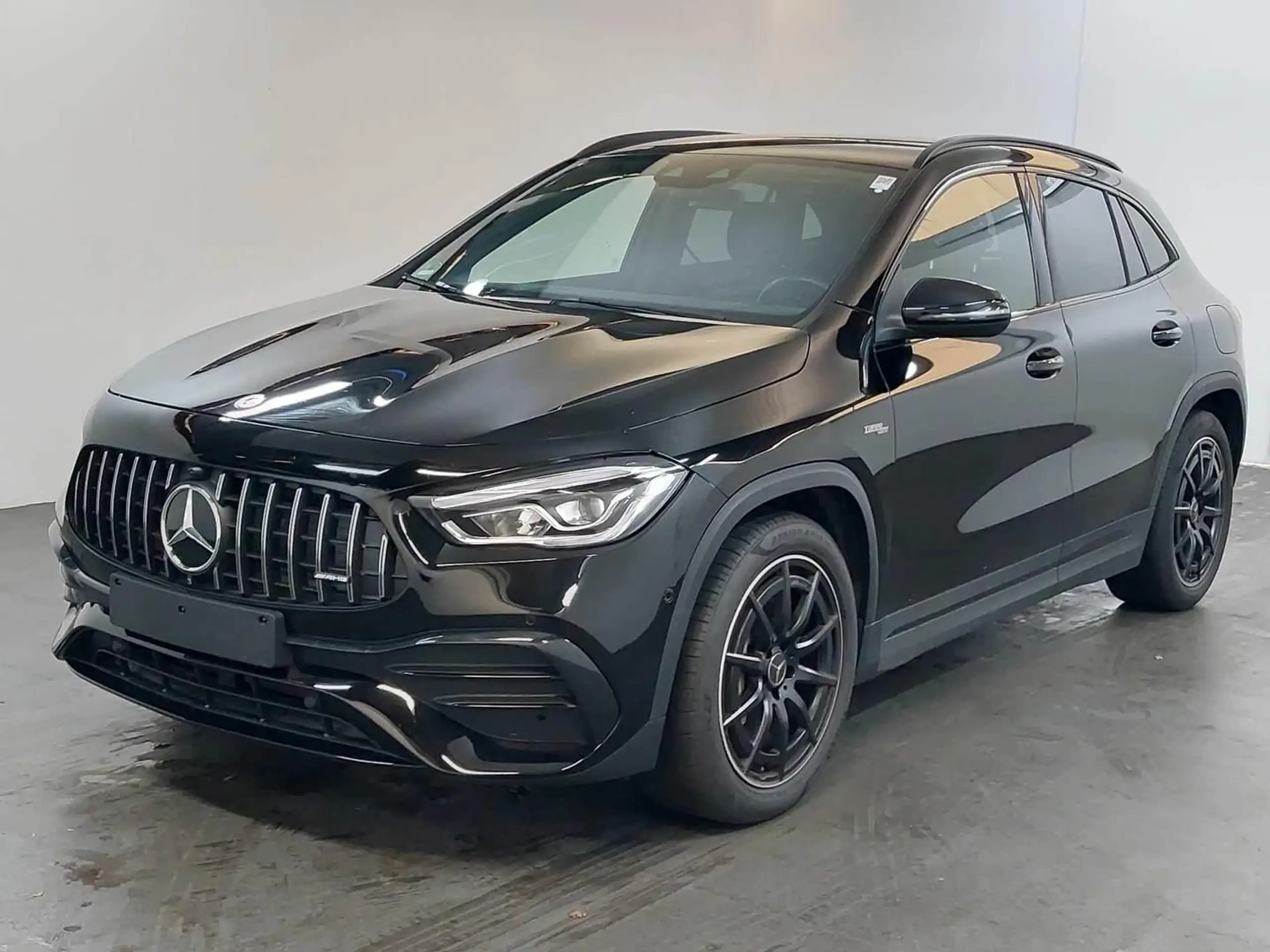 Mercedes-Benz GLA 35 AMG 2021