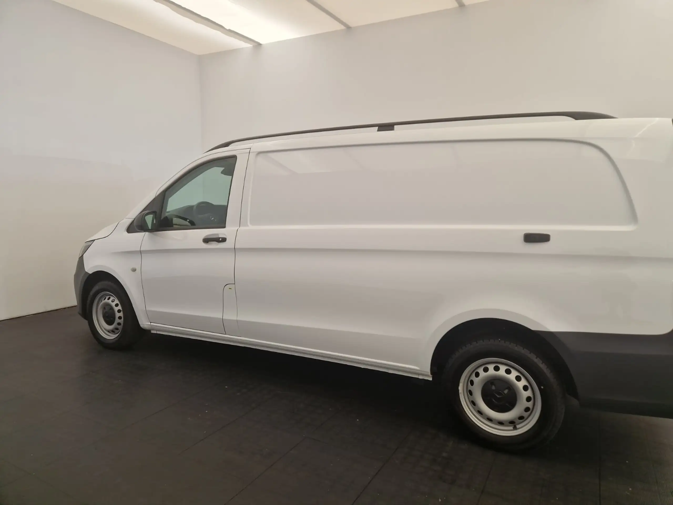 Mercedes-Benz - Vito