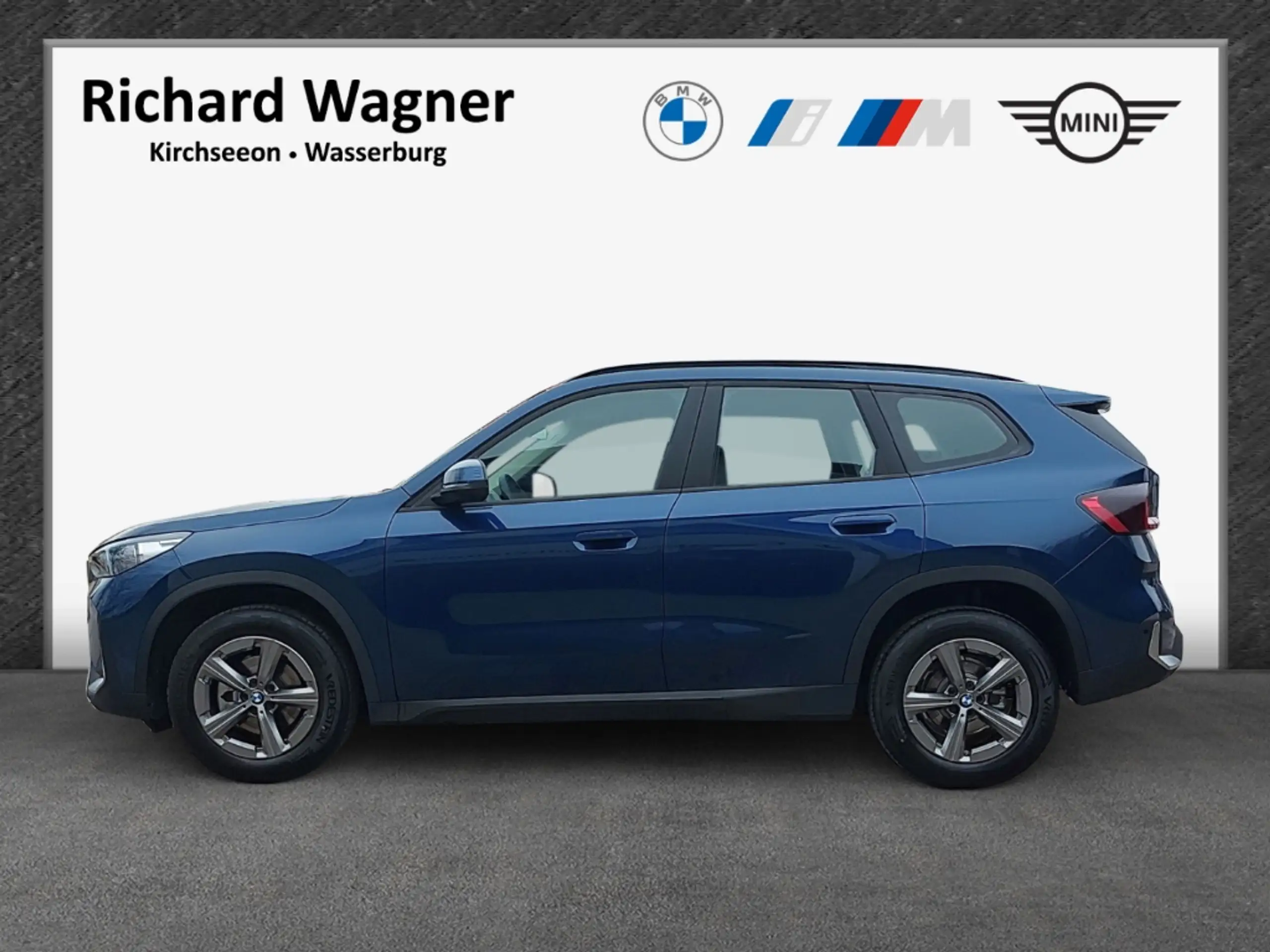 BMW - X1