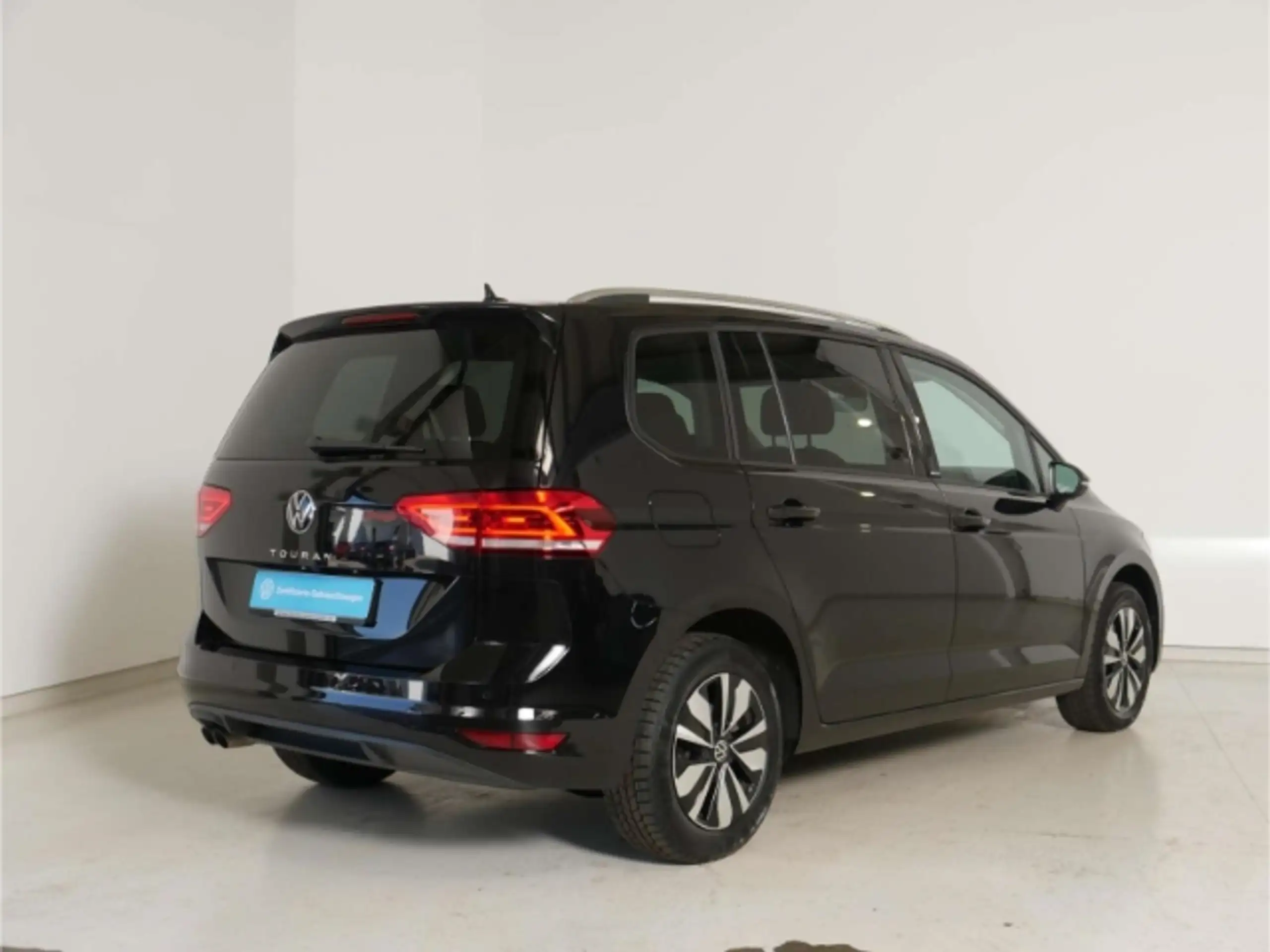 Volkswagen - Touran