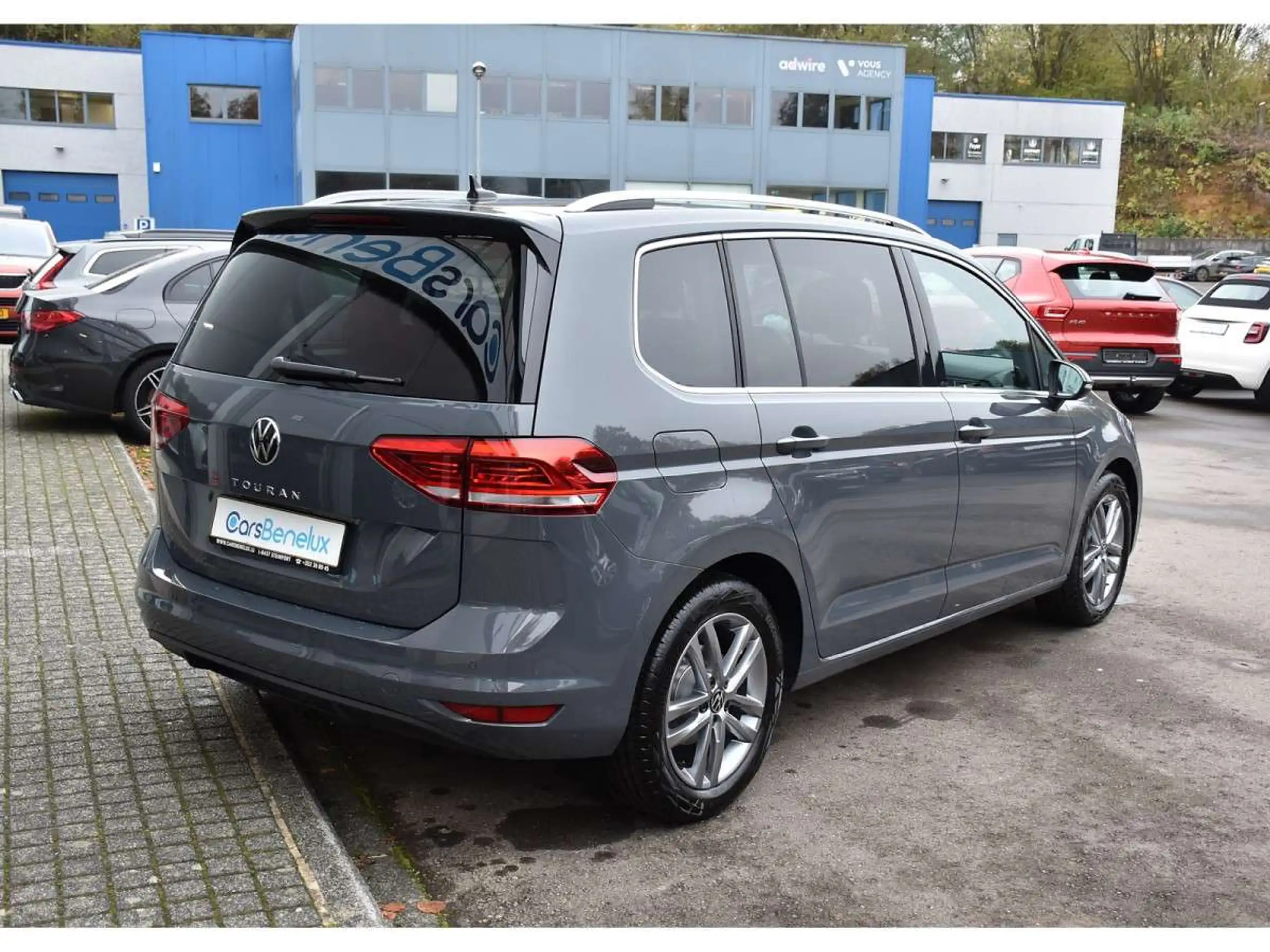 Volkswagen - Touran