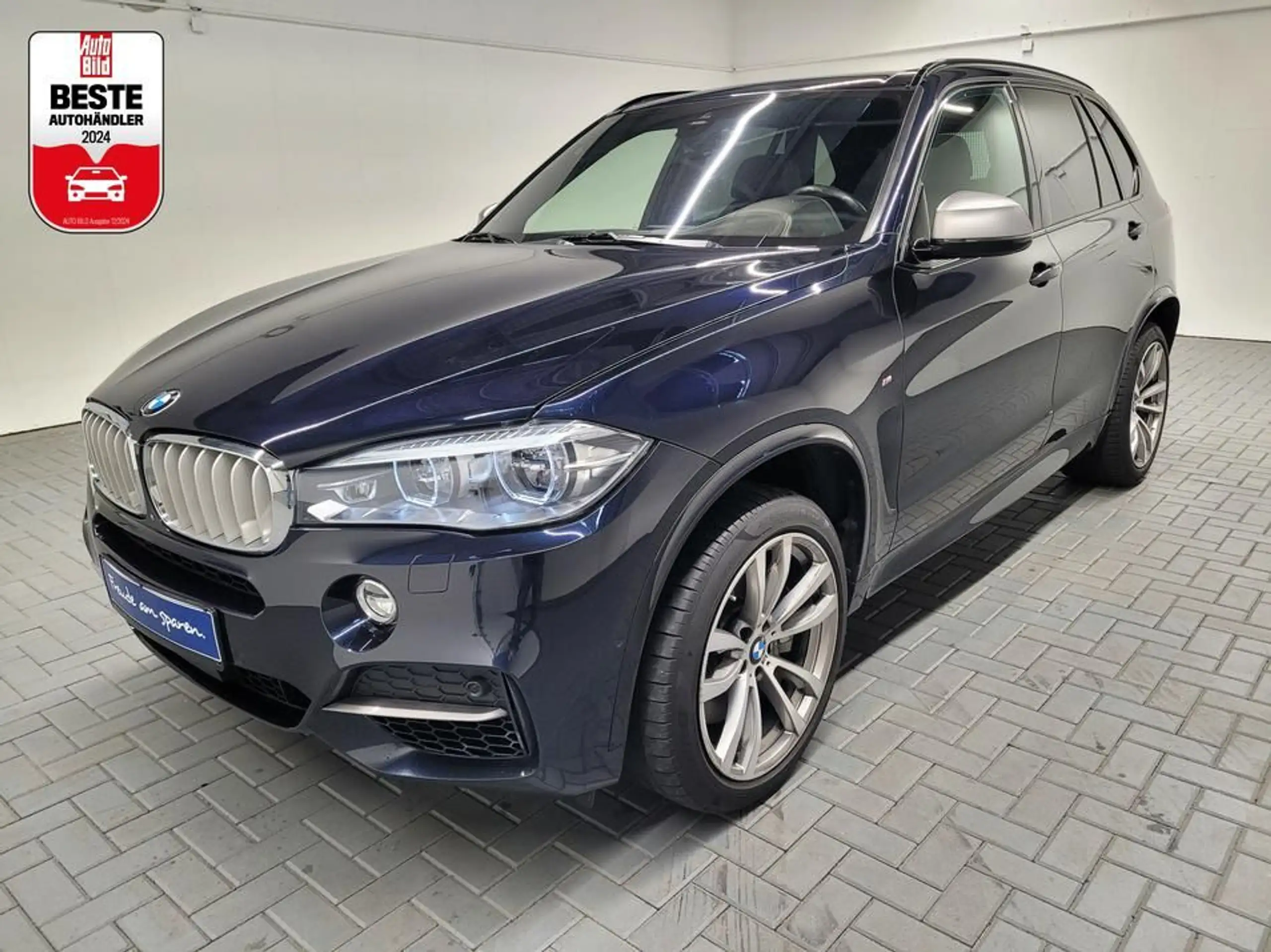 BMW - X5 M