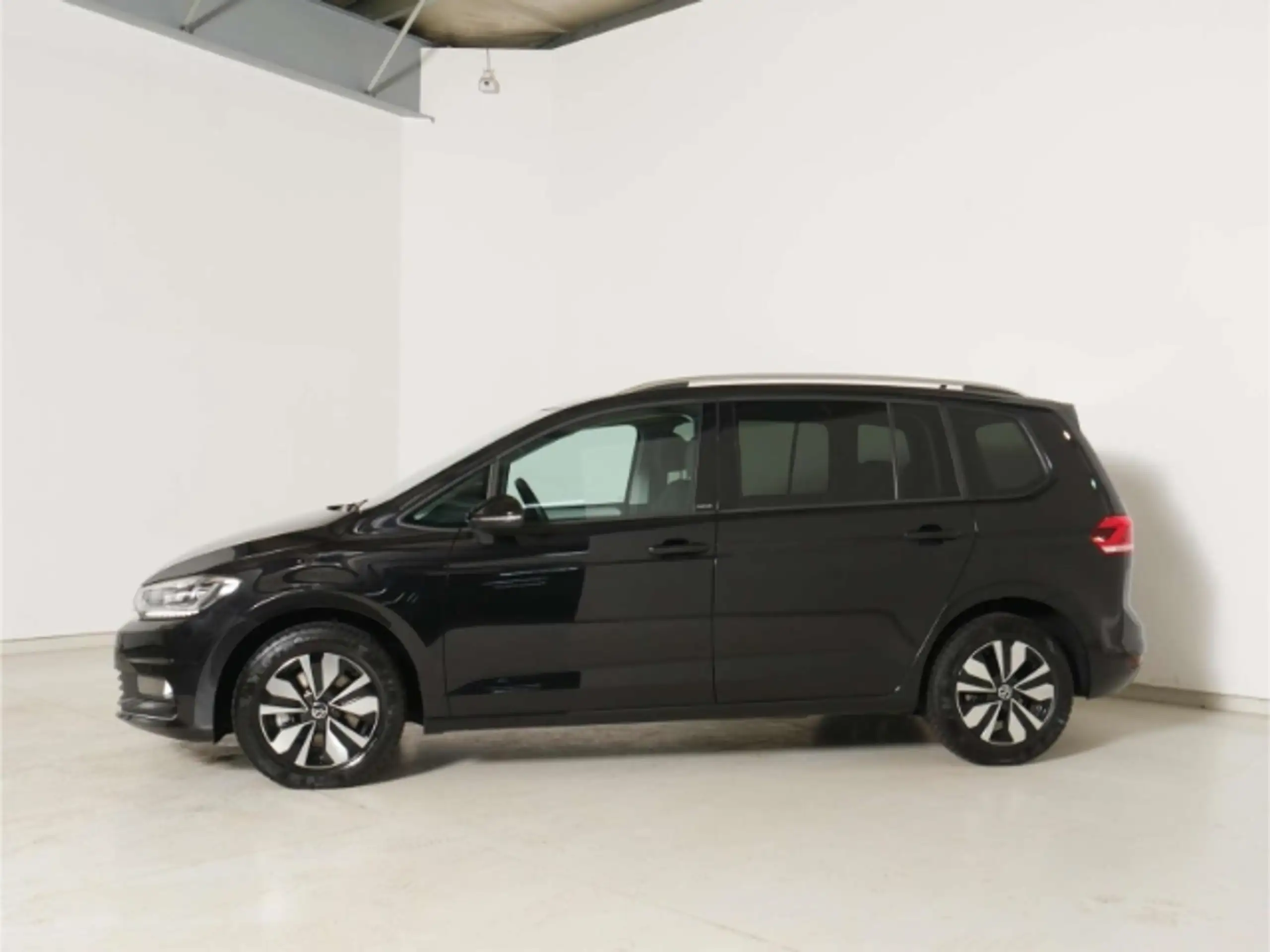 Volkswagen - Touran