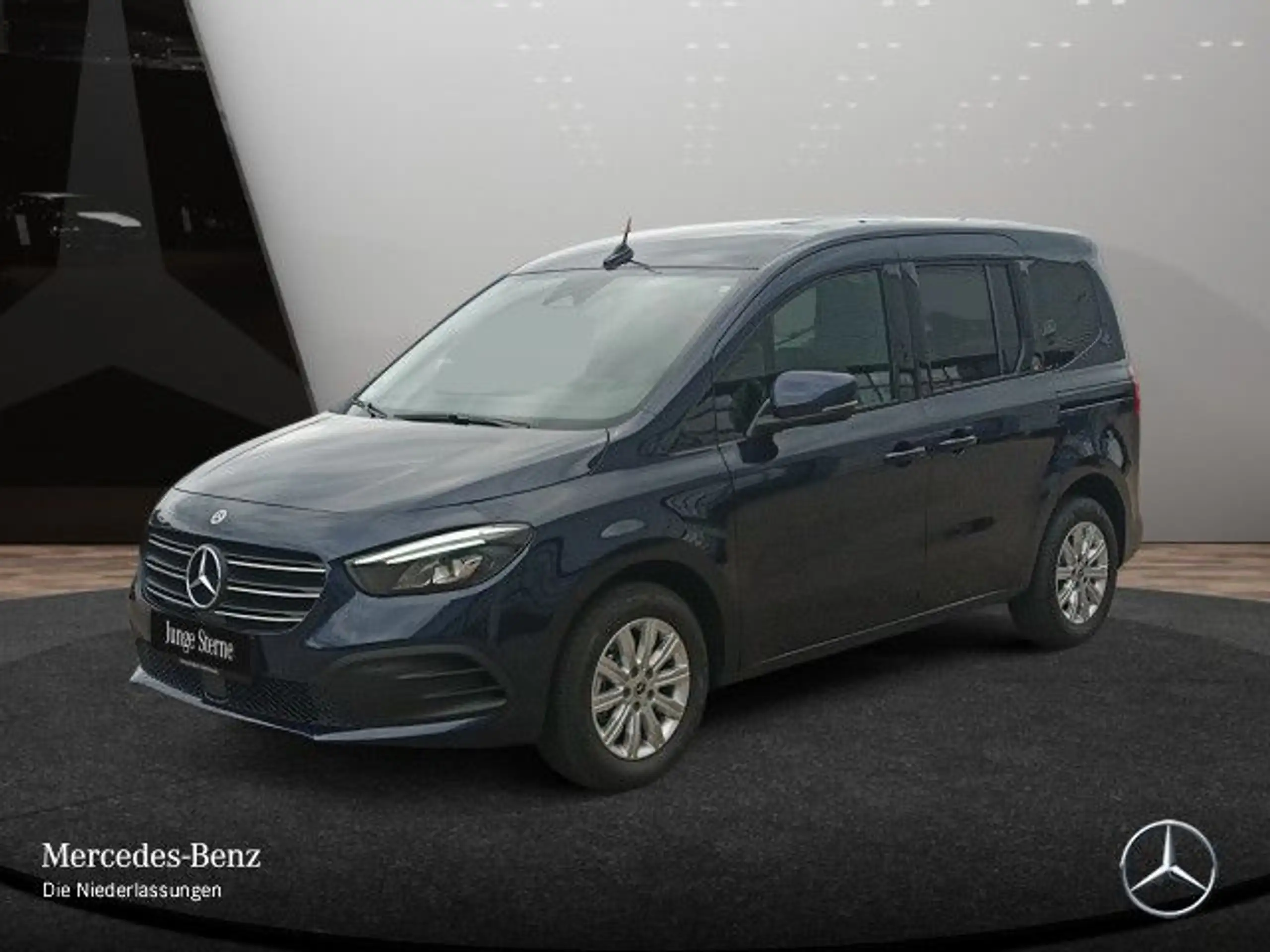 Mercedes-Benz - T-Class