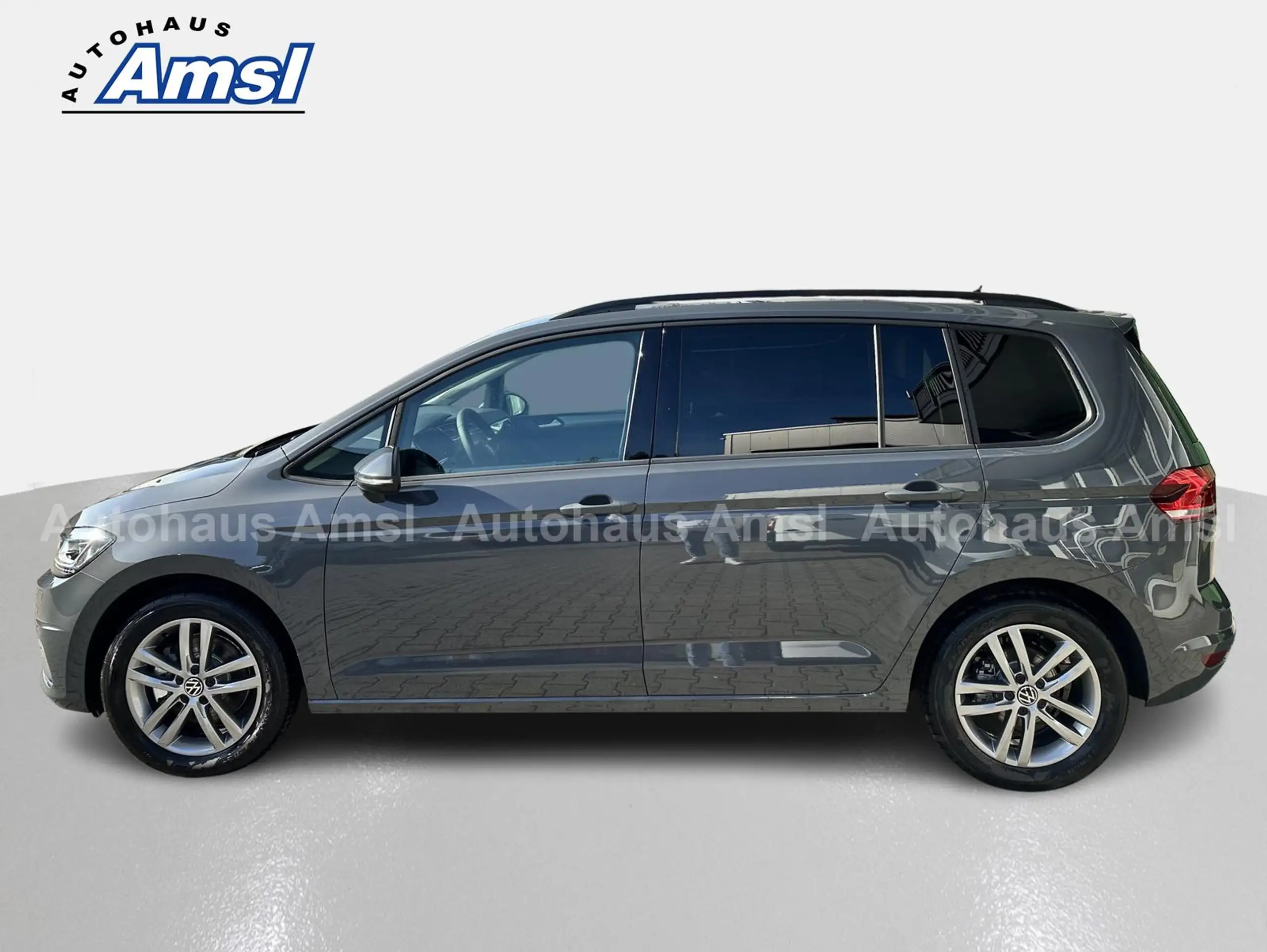 Volkswagen - Touran