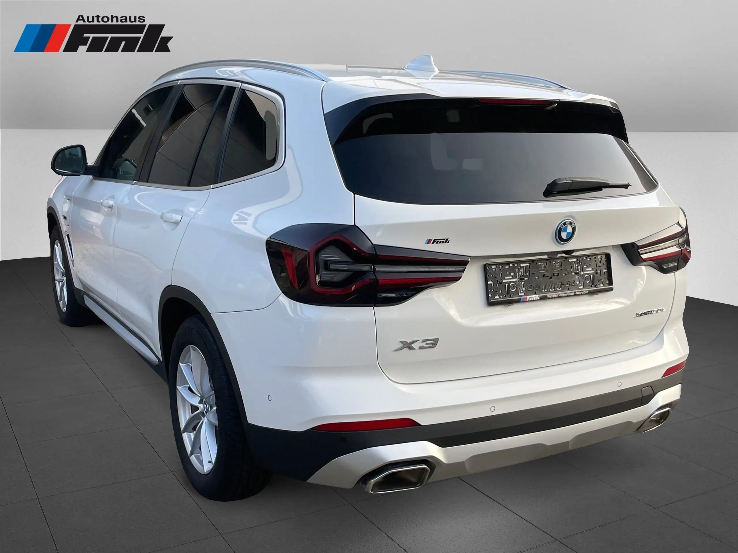 BMW - X3