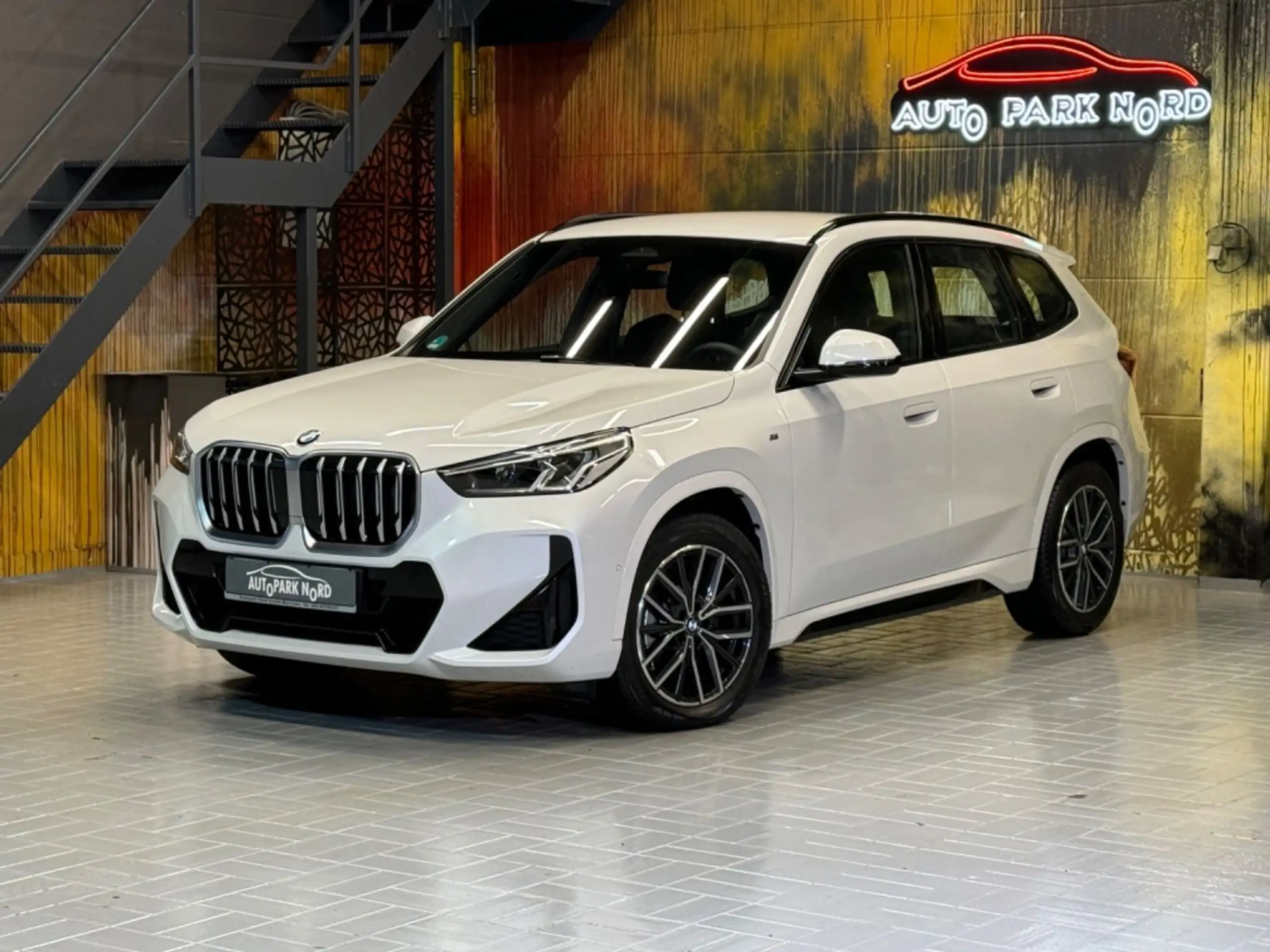 BMW - X1