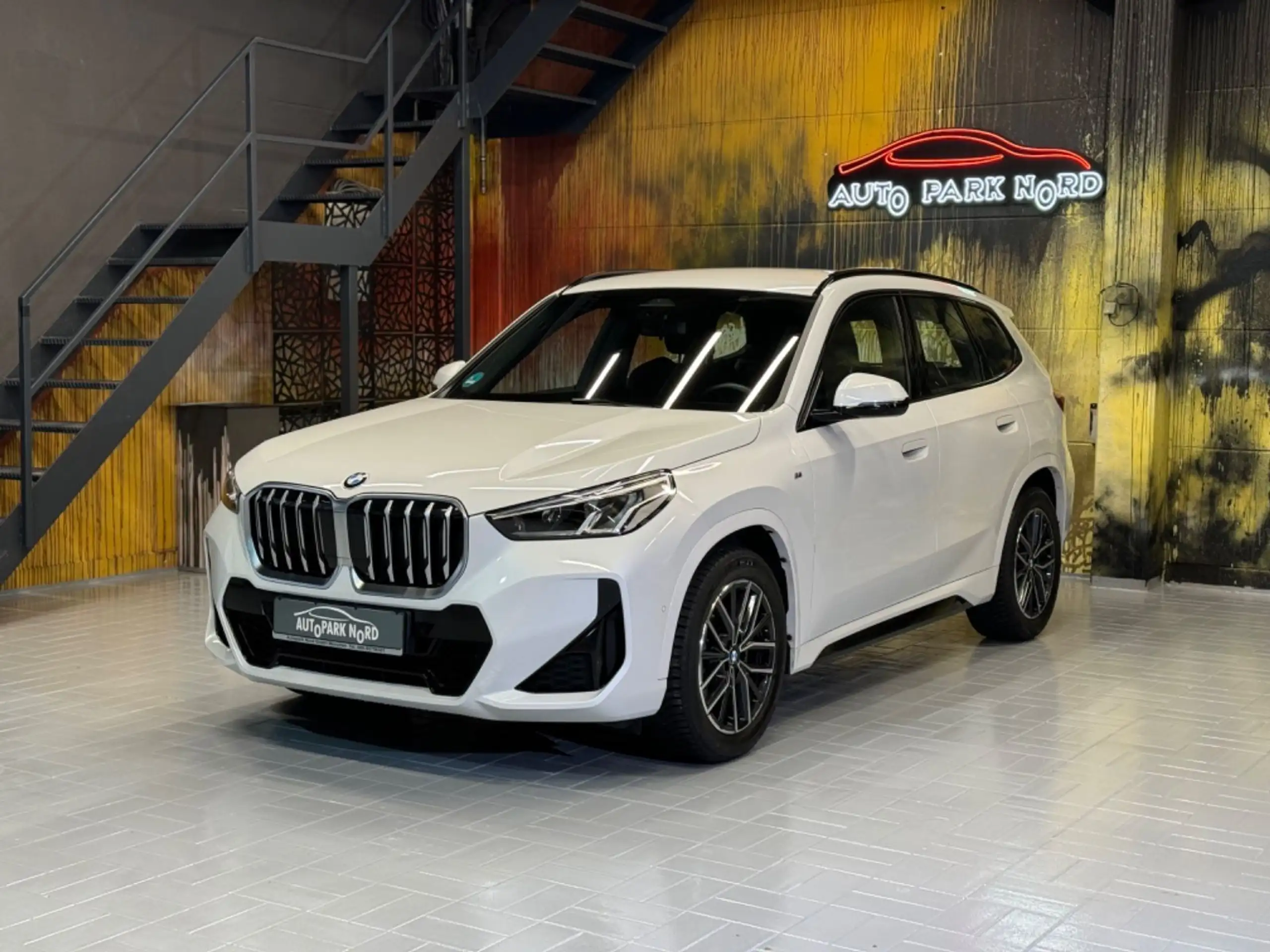 BMW - X1