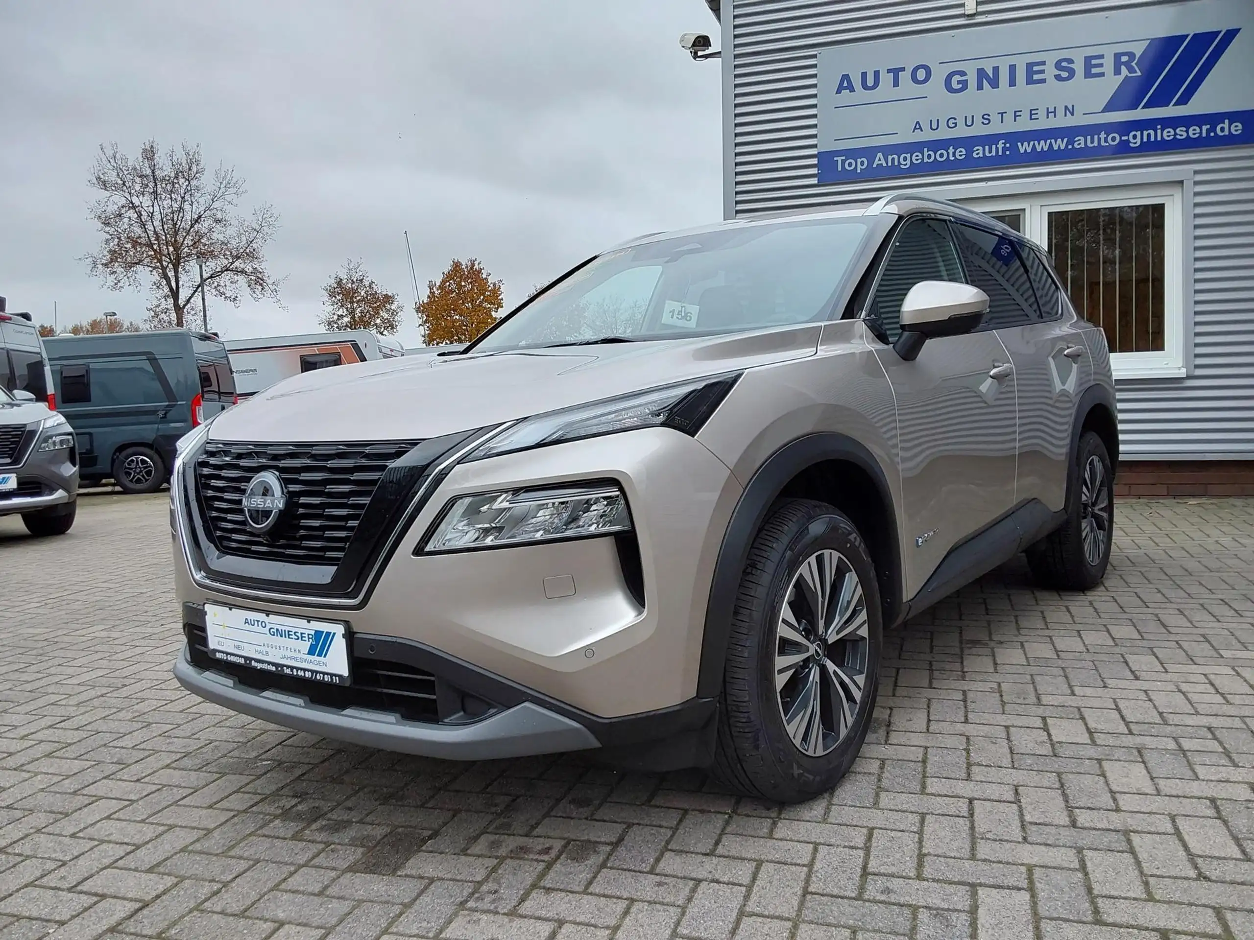 Nissan - X-Trail