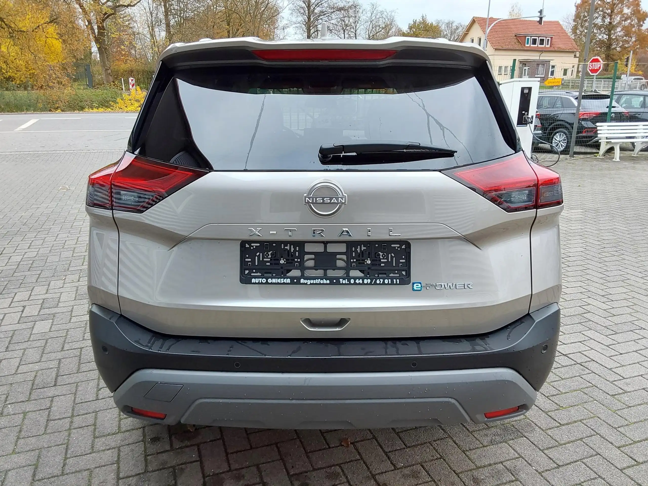 Nissan - X-Trail