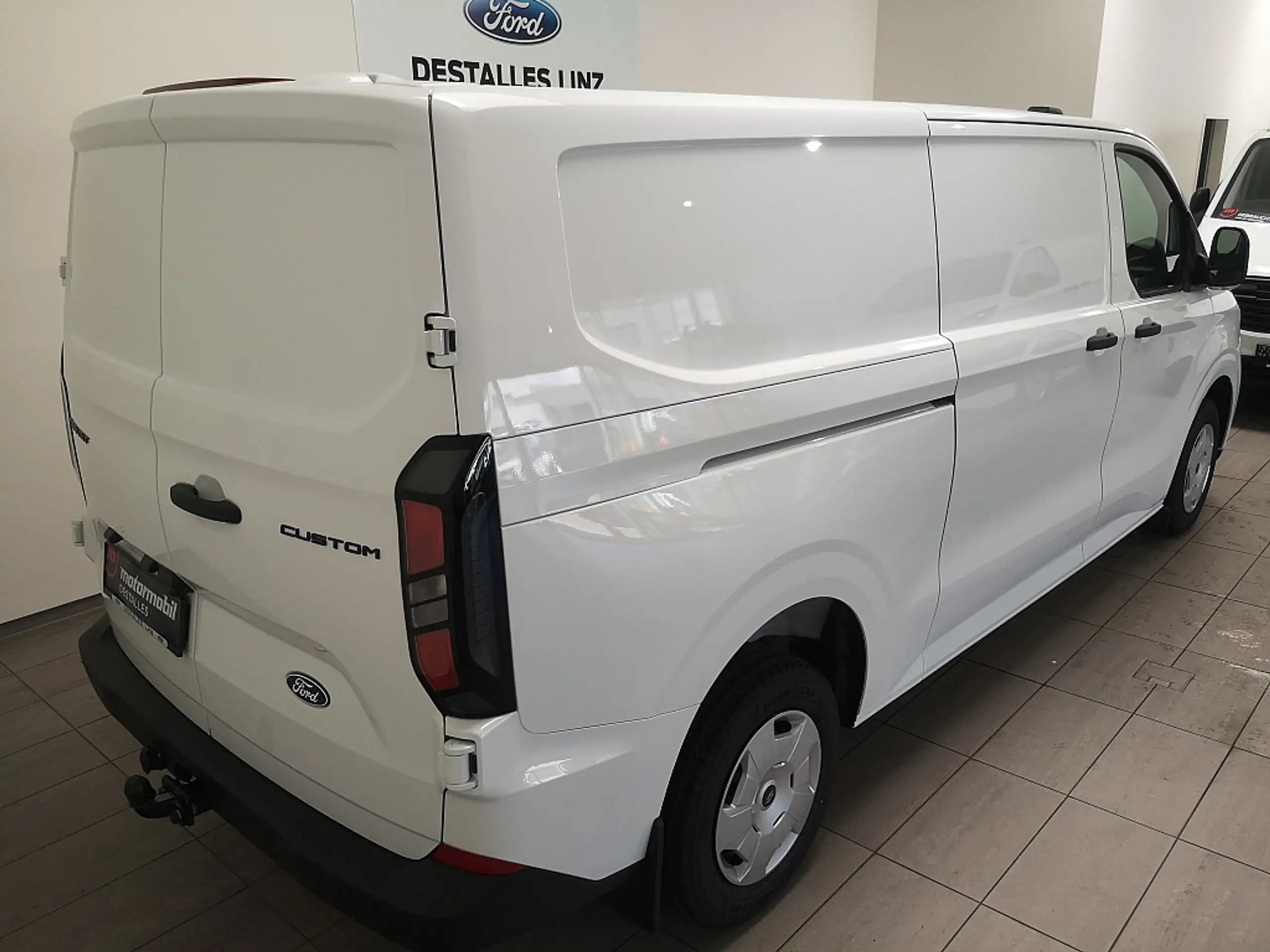 Ford - Transit Custom