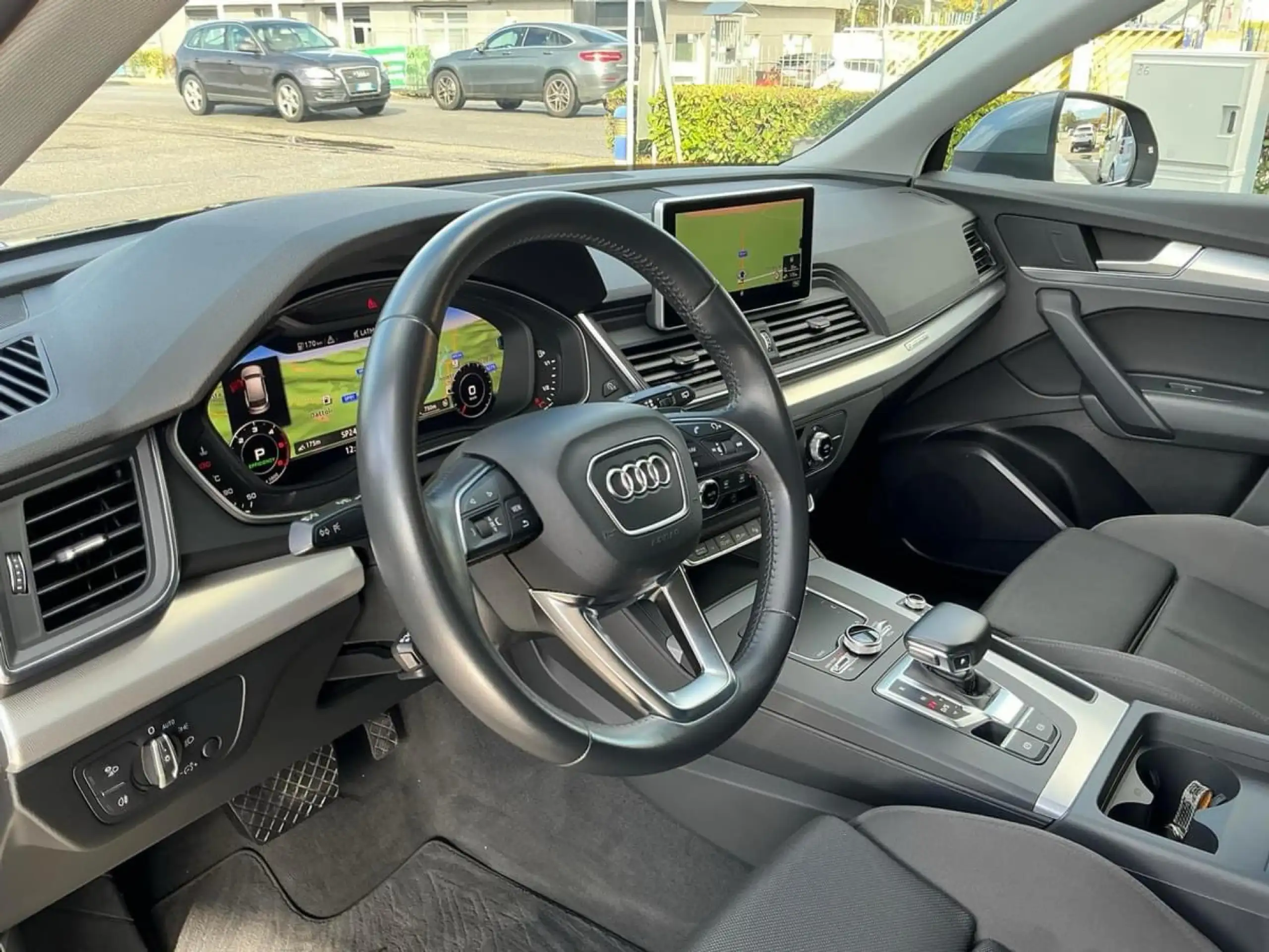 Audi - Q5