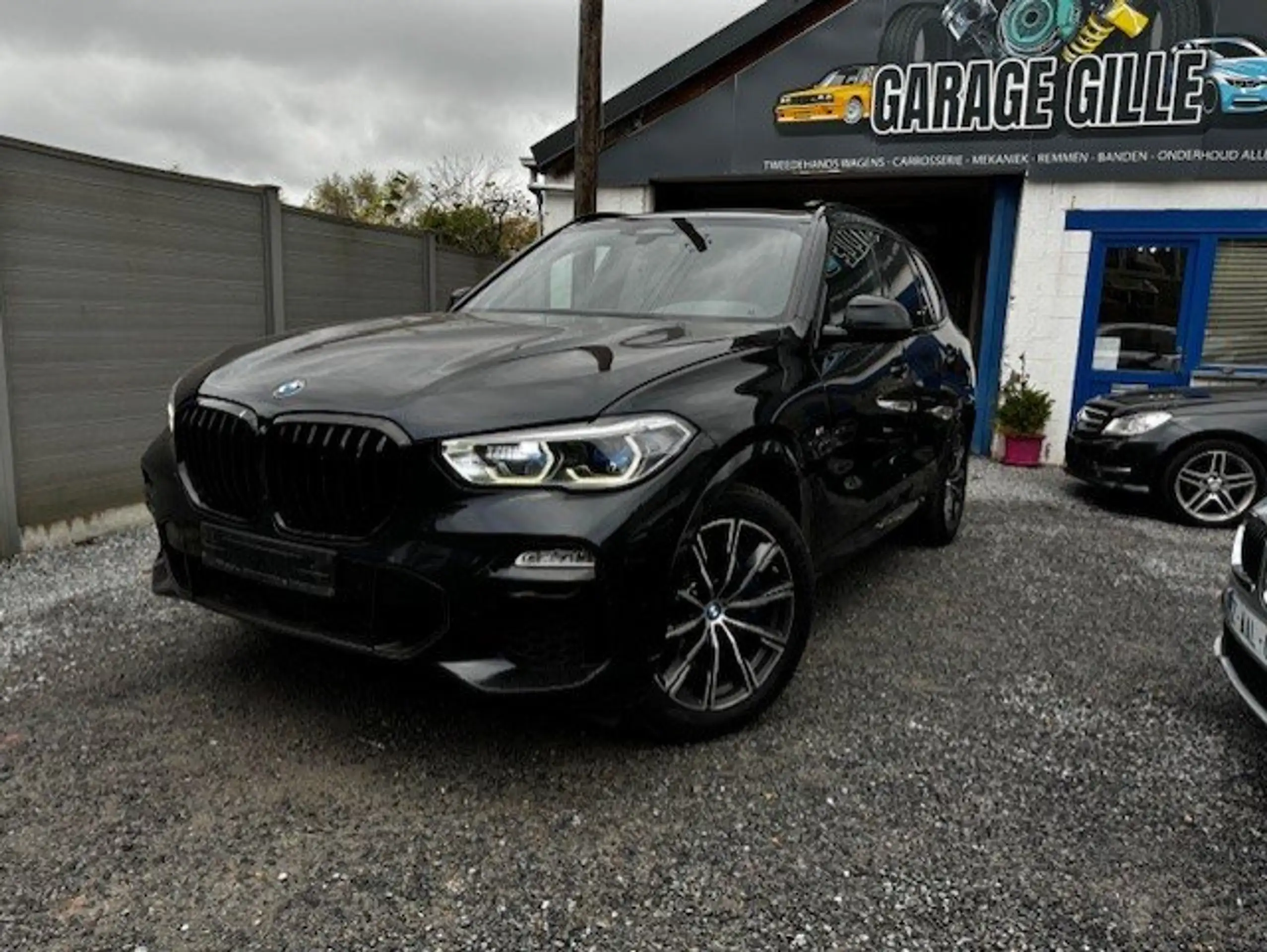 BMW - X5