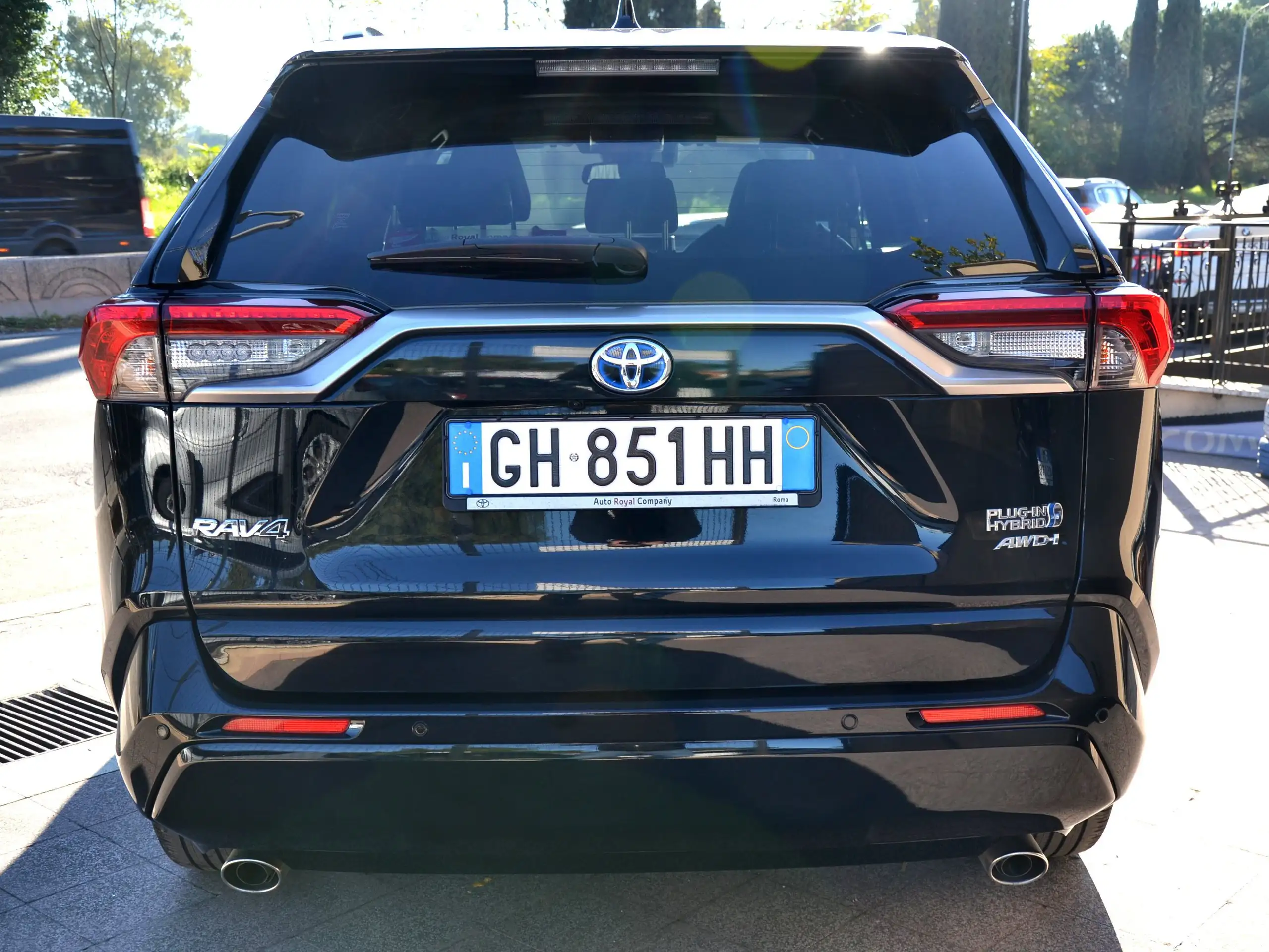 Toyota - RAV 4