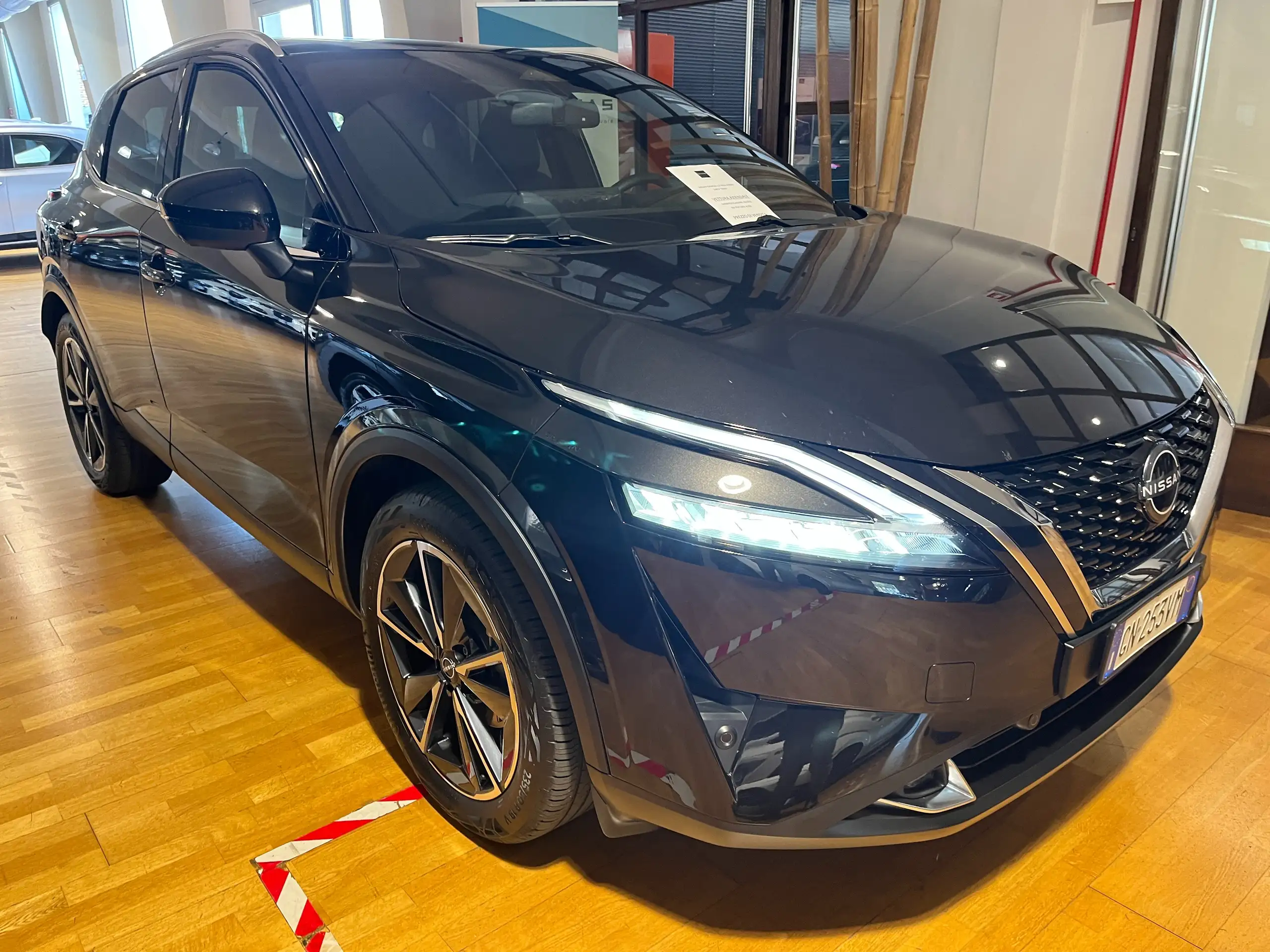 Nissan - Qashqai