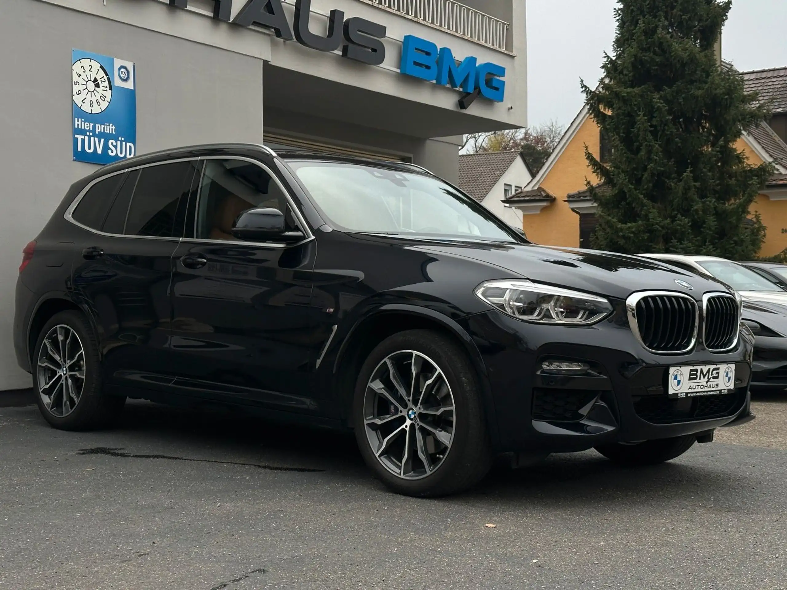 BMW - X3