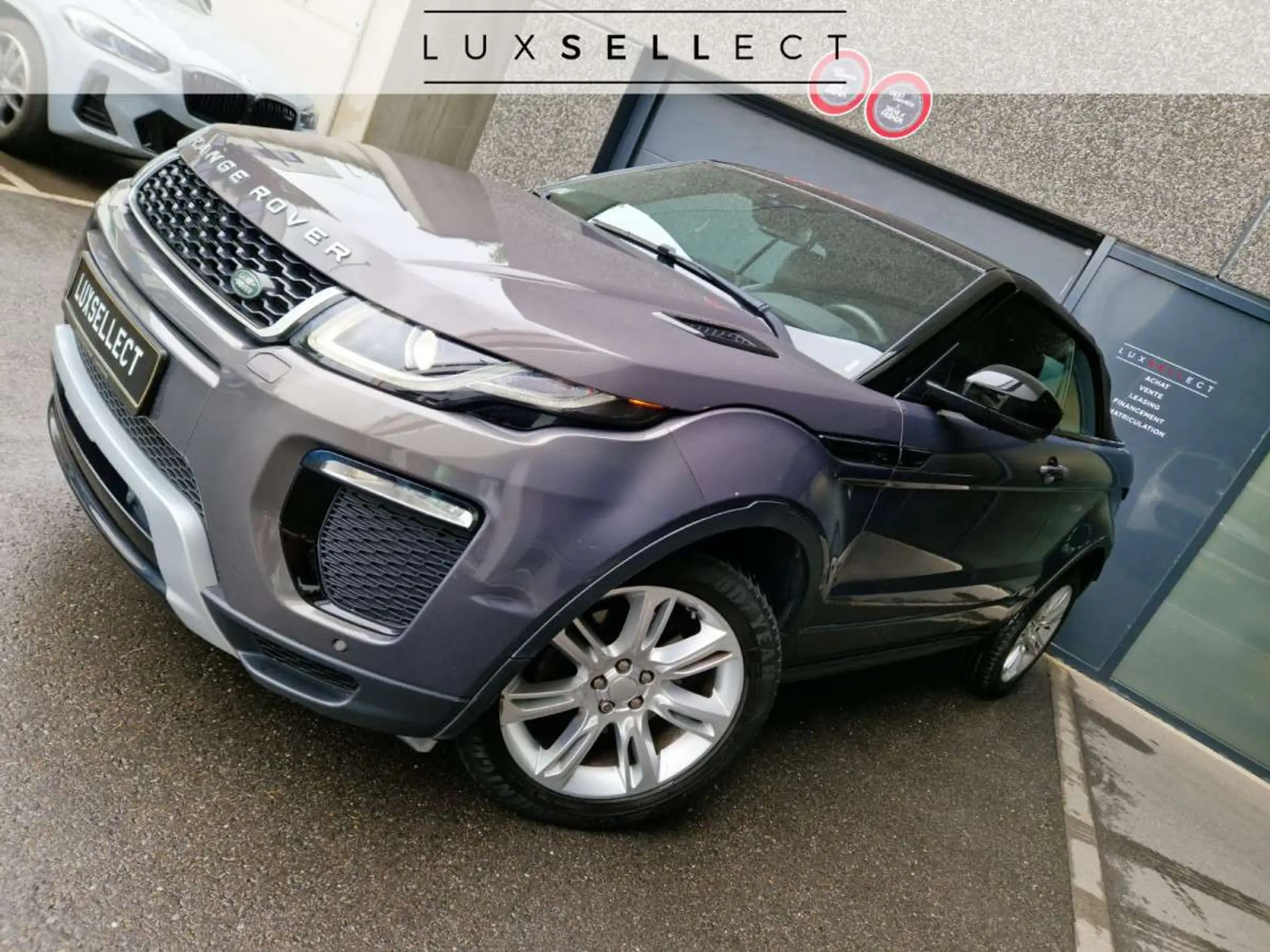 Land Rover - Range Rover Evoque