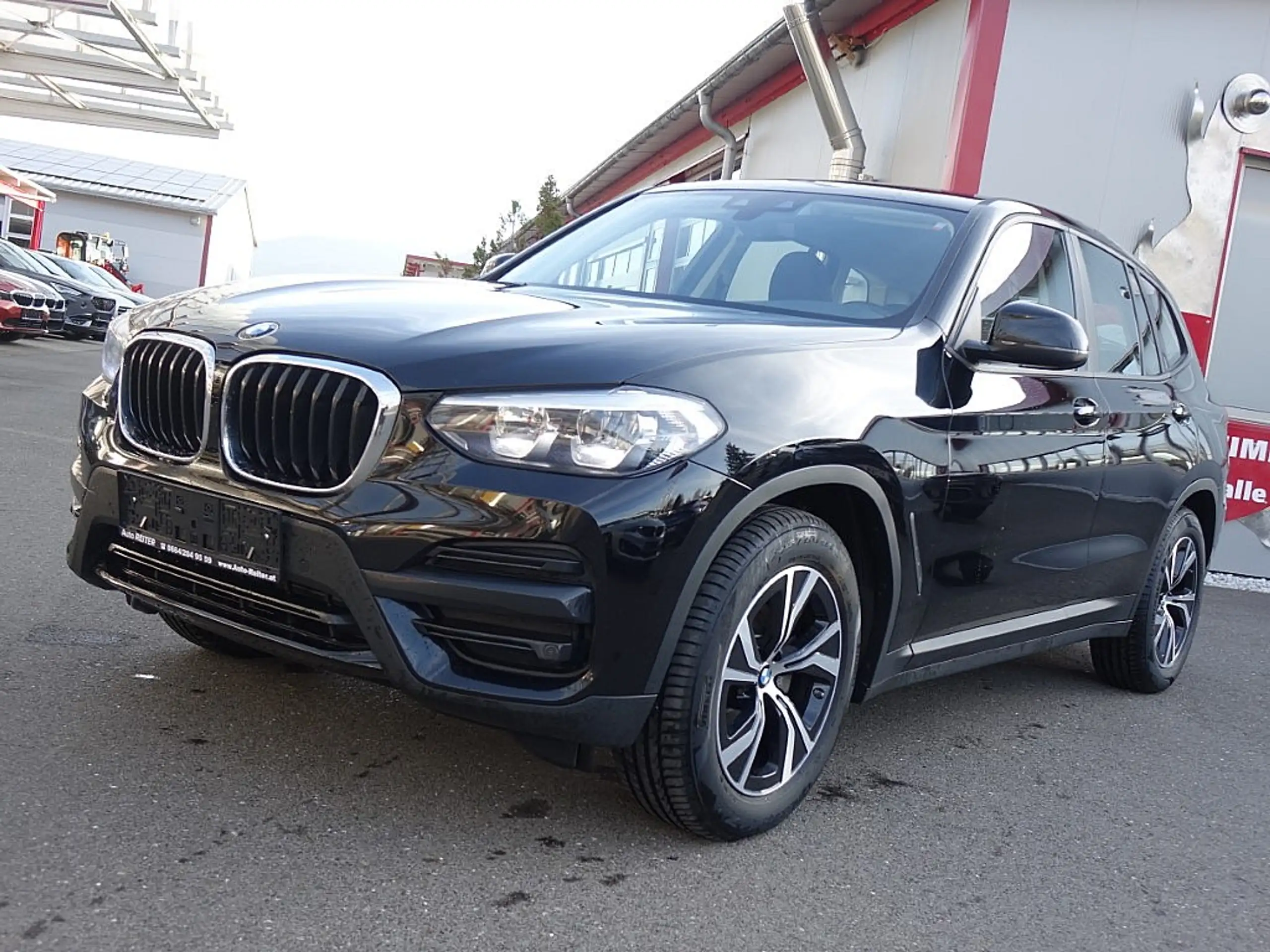 BMW - X3